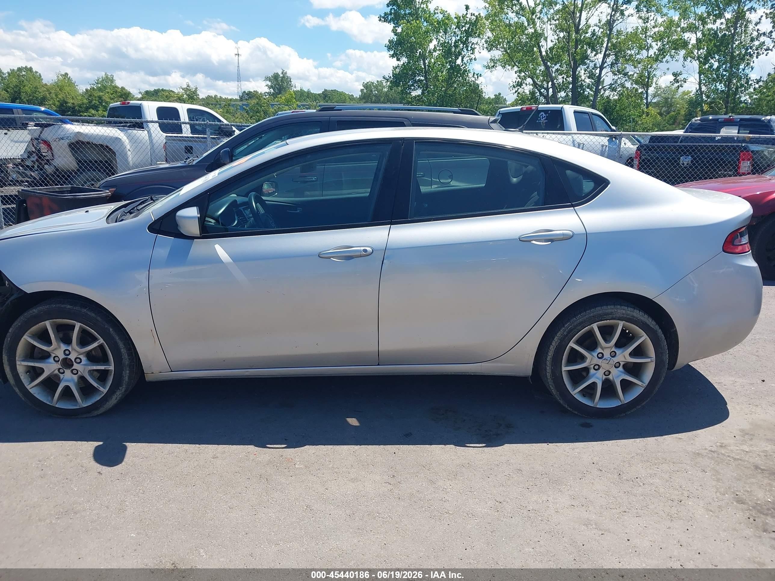 2013 Dodge Dart Sxt Silver vin: 1C3CDFBA3DD151878