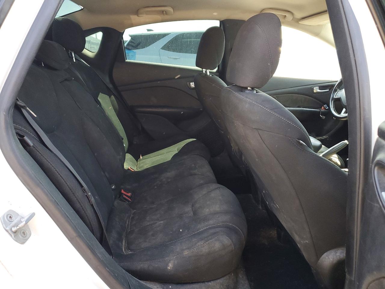 2013 Dodge Dart Sxt White vin: 1C3CDFBA6DD291424