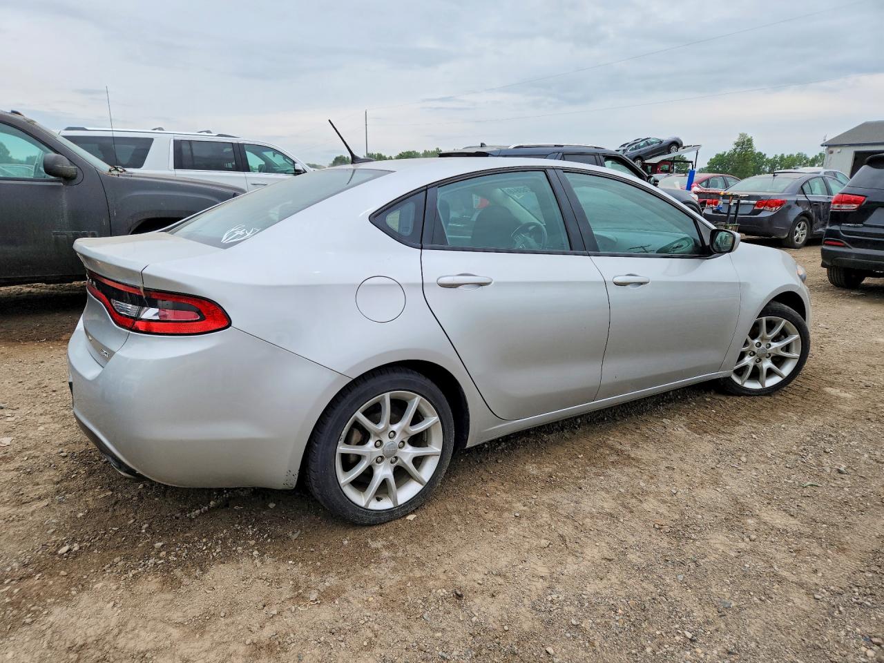 2013 Dodge Dart Sxt Серебряный vin: 1C3CDFBA8DD294602