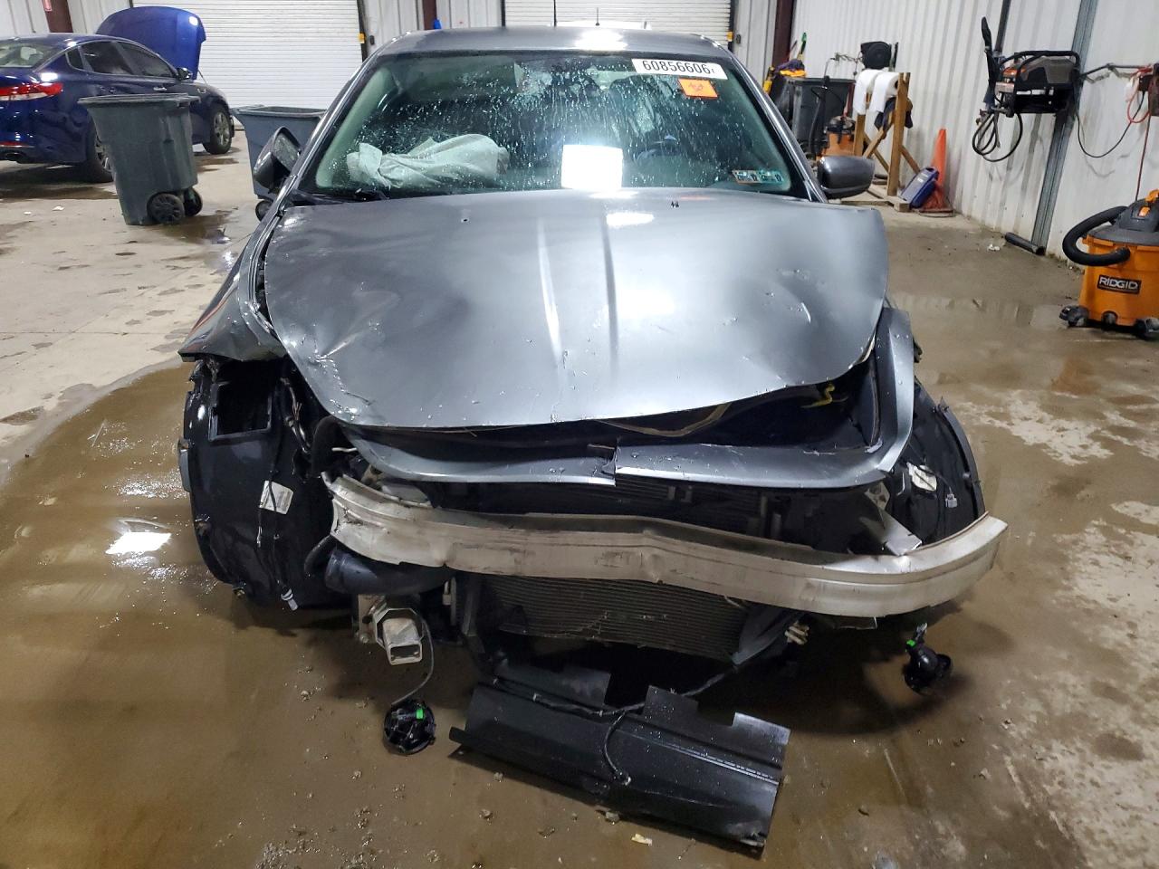 2013 Dodge Dart Sxt Silver vin: 1C3CDFBA8DD345547