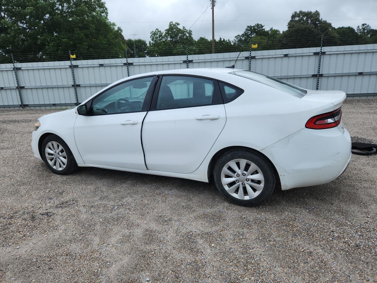 2014 Dodge Dart Sxt White vin: 1C3CDFBB0ED877563 Damage: Rear Bumper, Multiple Scratches Heavy, 7