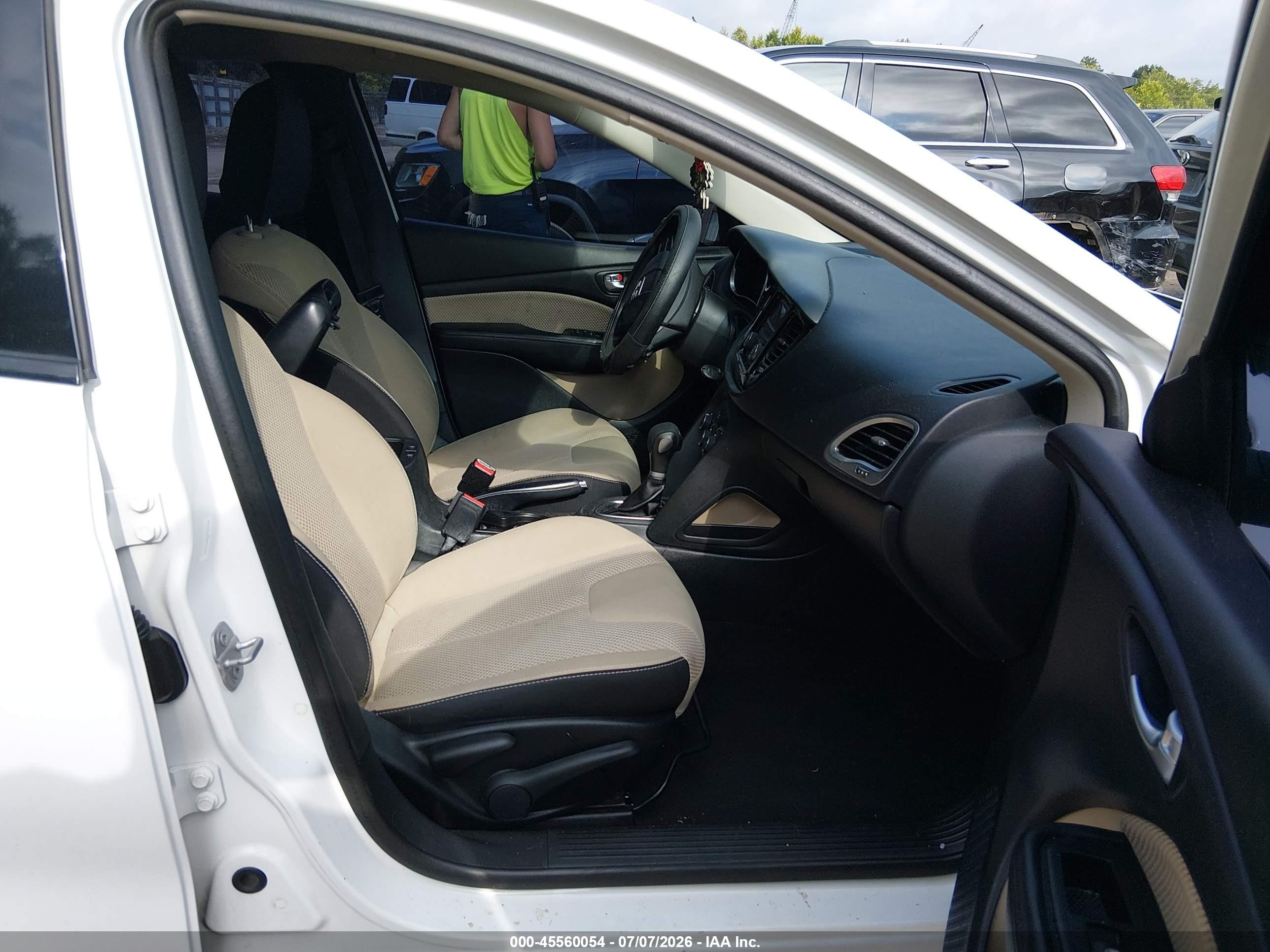 2015 Dodge Dart Sxt White vin: 1C3CDFBB0FD221834