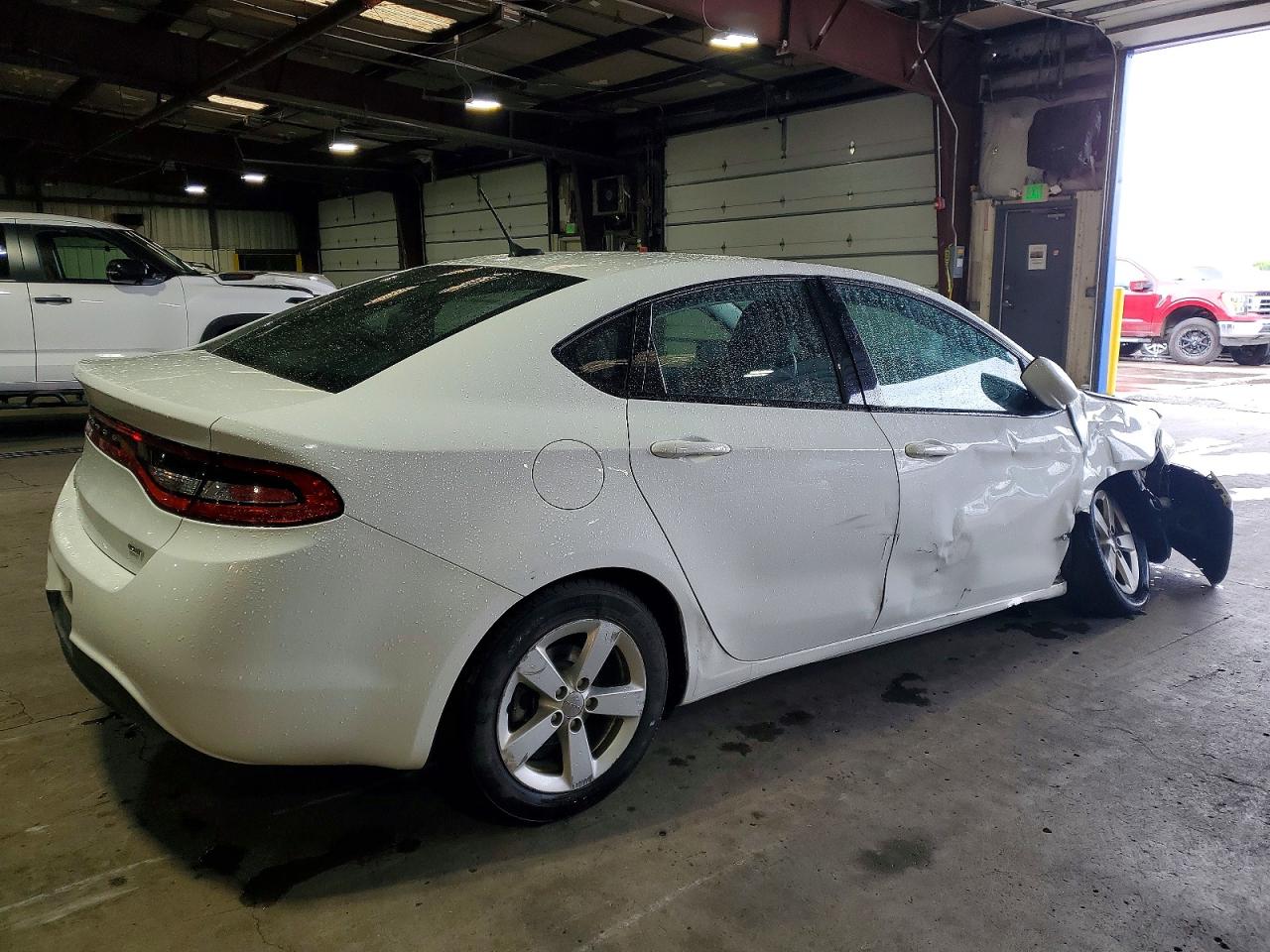 2015 Dodge Dart Sxt White vin: 1C3CDFBB0FD406501