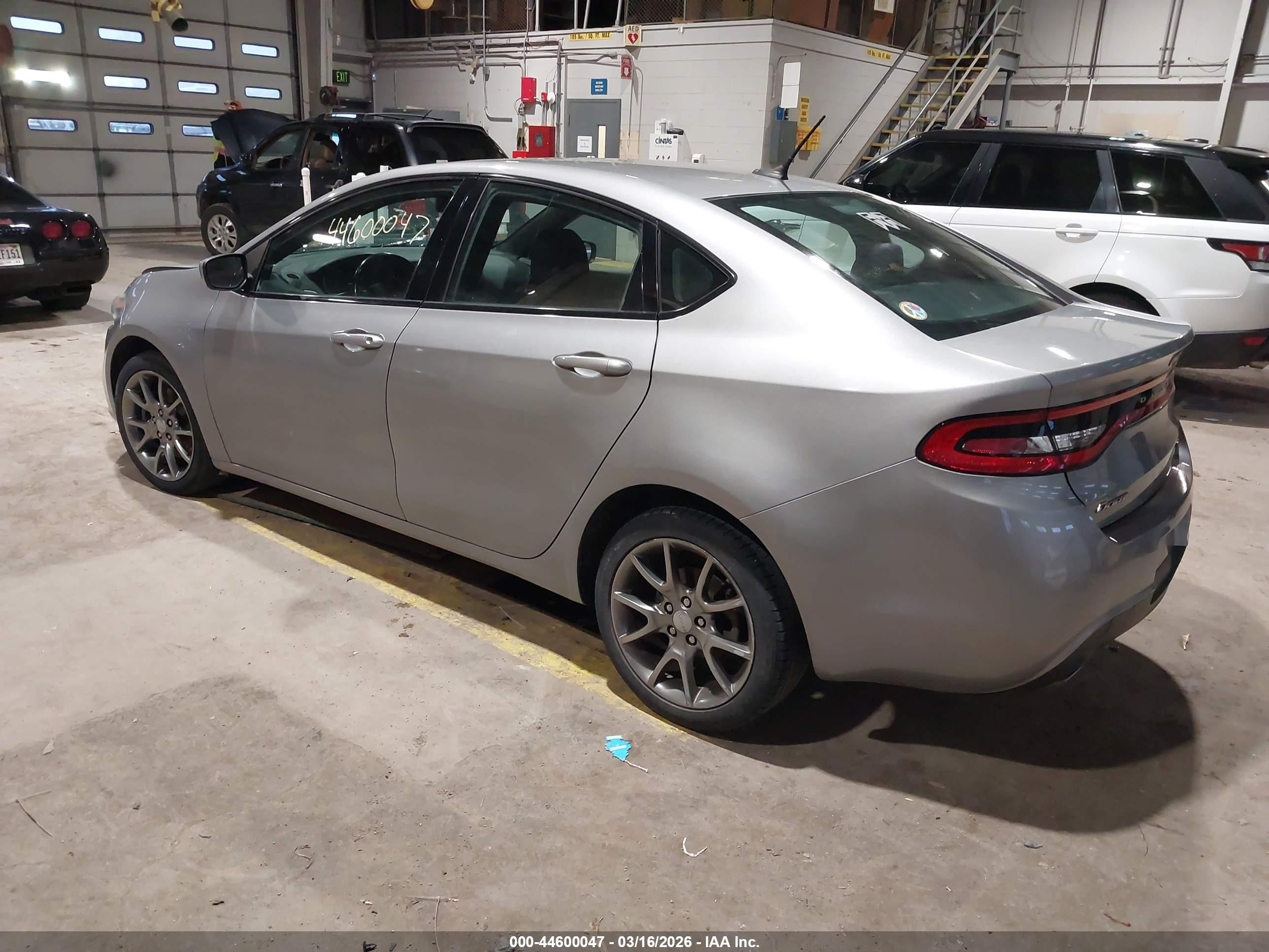 2014 Dodge Dart Sxt Серебряный vin: 1C3CDFBB1ED902731
