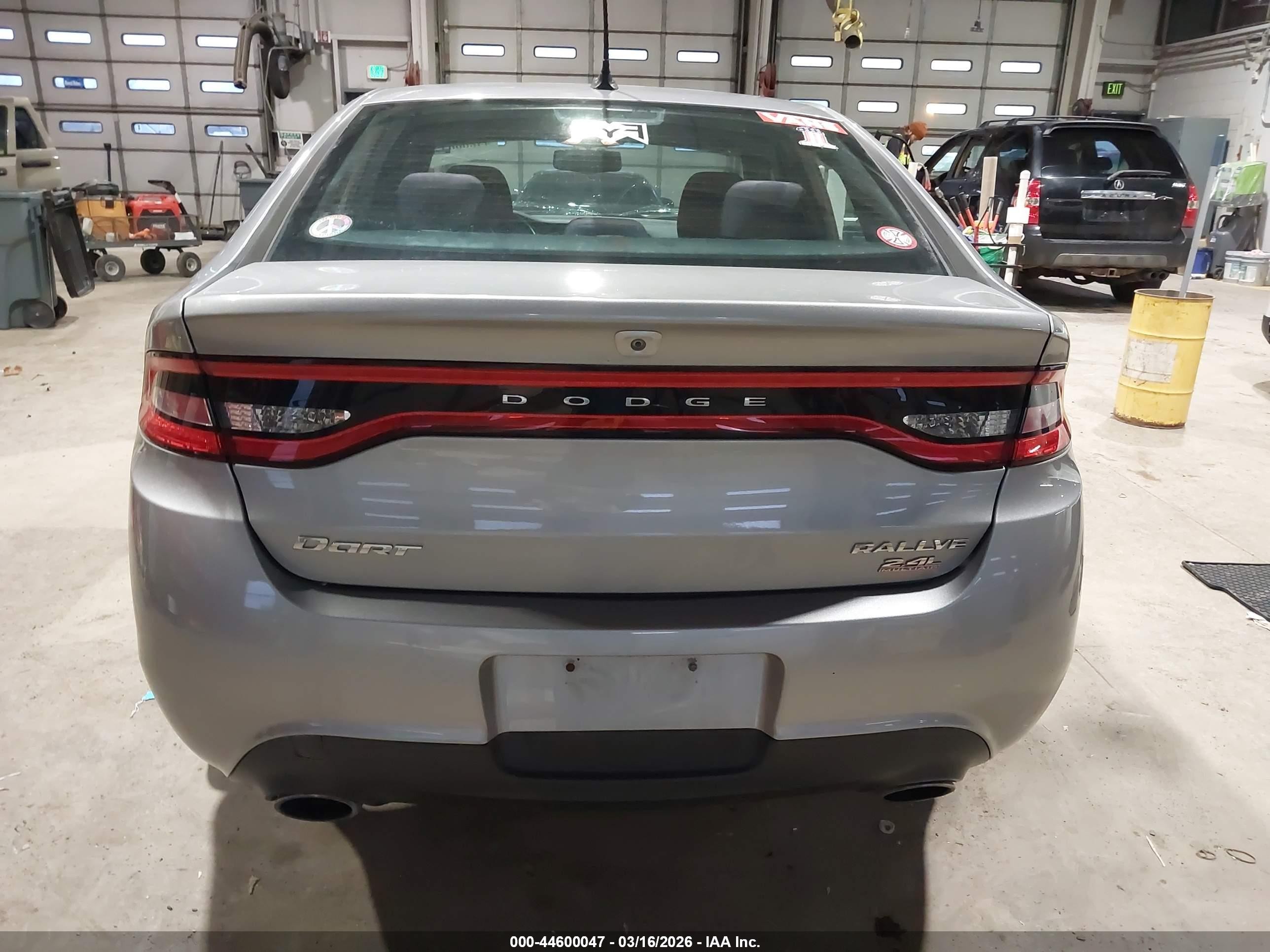 2014 Dodge Dart Sxt Серебряный vin: 1C3CDFBB1ED902731