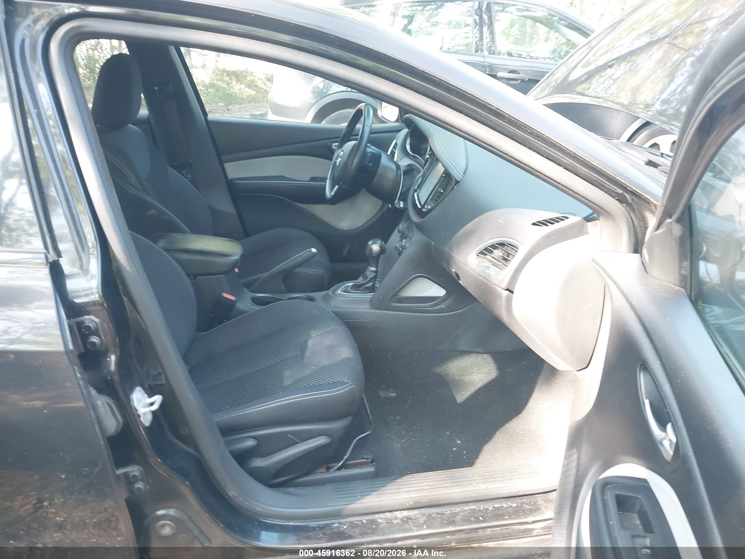 2015 Dodge Dart Sxt Beige vin: 1C3CDFBB1FD111620