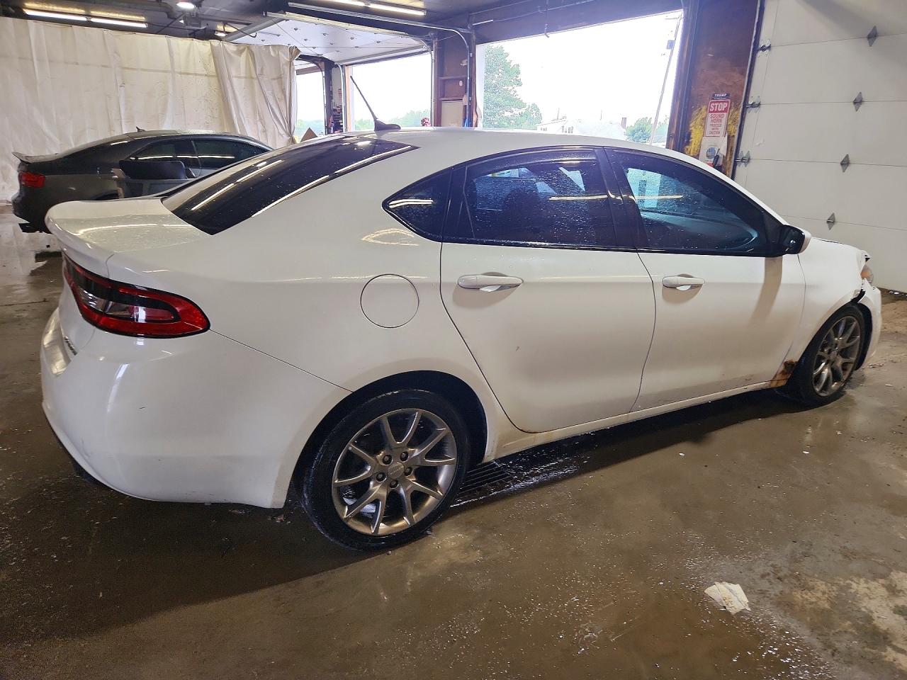 2015 Dodge Dart Sxt White vin: 1C3CDFBB1FD165810