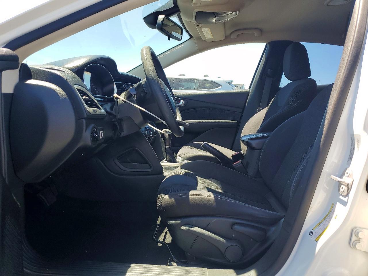 2015 Dodge Dart Sxt Белый vin: 1C3CDFBB1FD211622