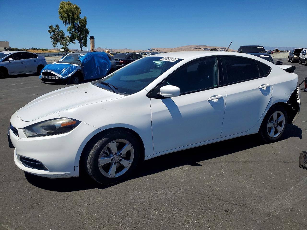 2015 Dodge Dart Sxt Белый vin: 1C3CDFBB1FD211622