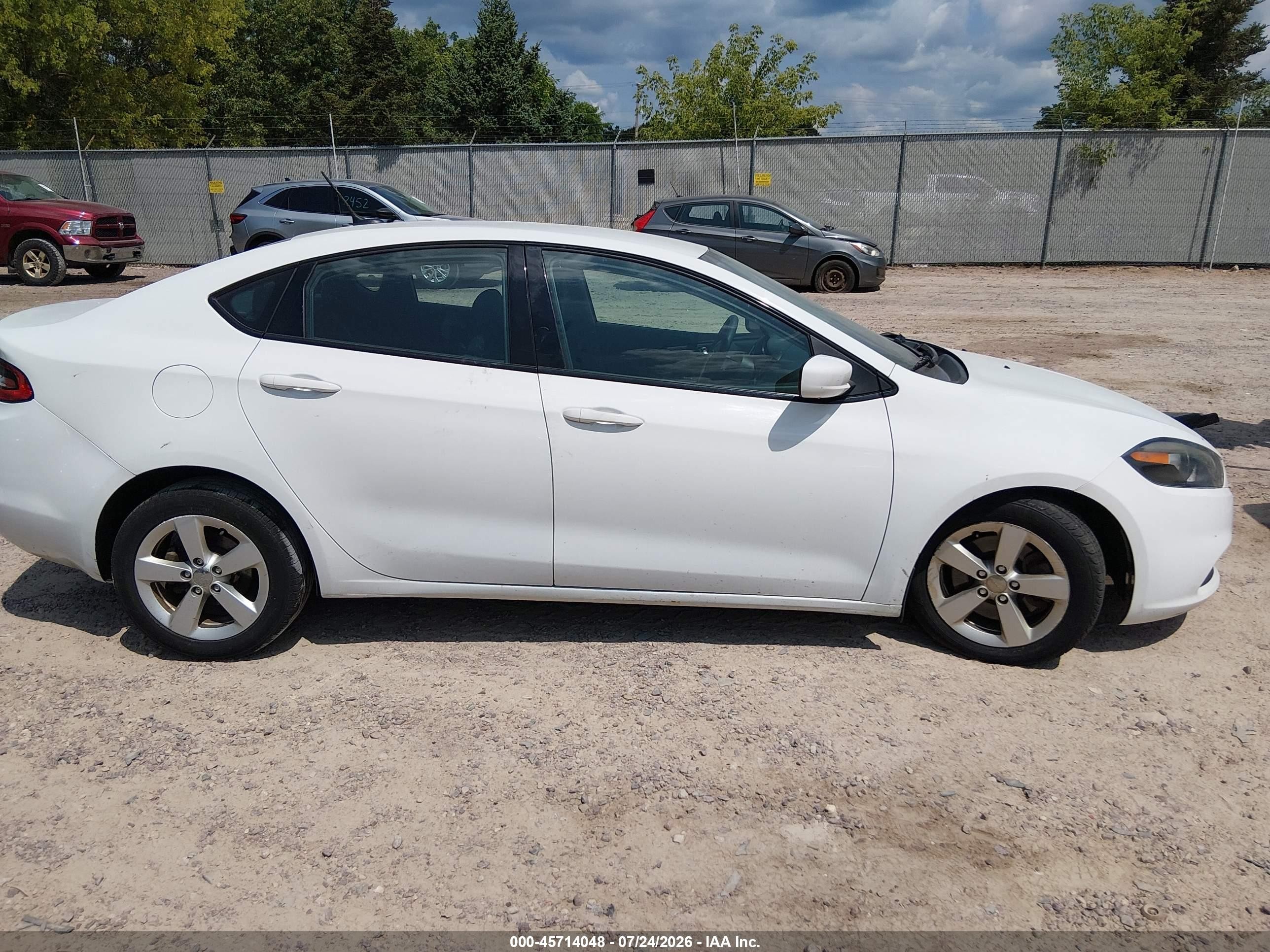 2015 Dodge Dart Sxt White vin: 1C3CDFBB1FD420830