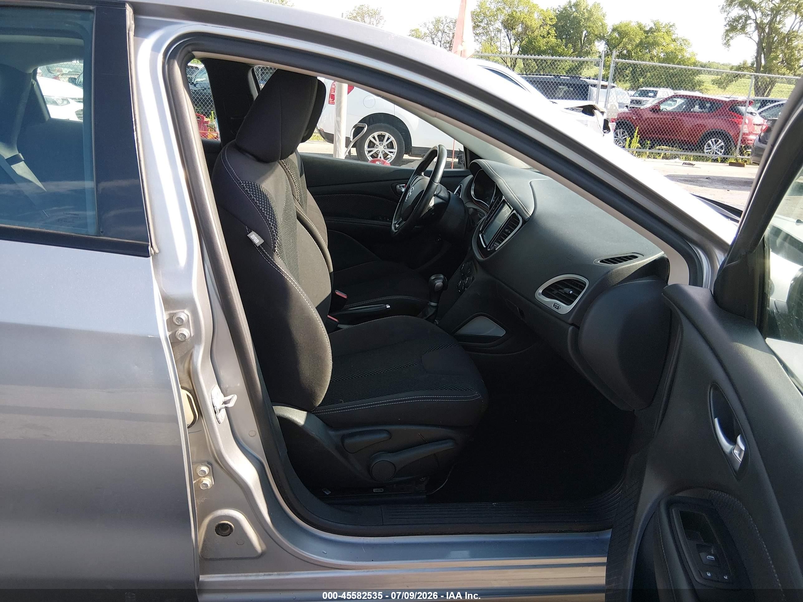 2014 Dodge Dart Sxt Silver vin: 1C3CDFBB2ED857945