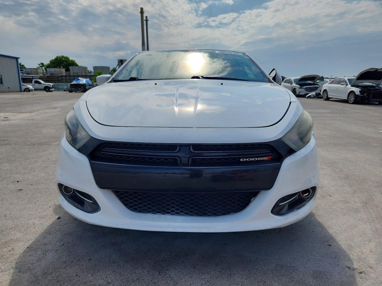 2015 Dodge Dart Sxt Белый vin: 1C3CDFBB2FD116423