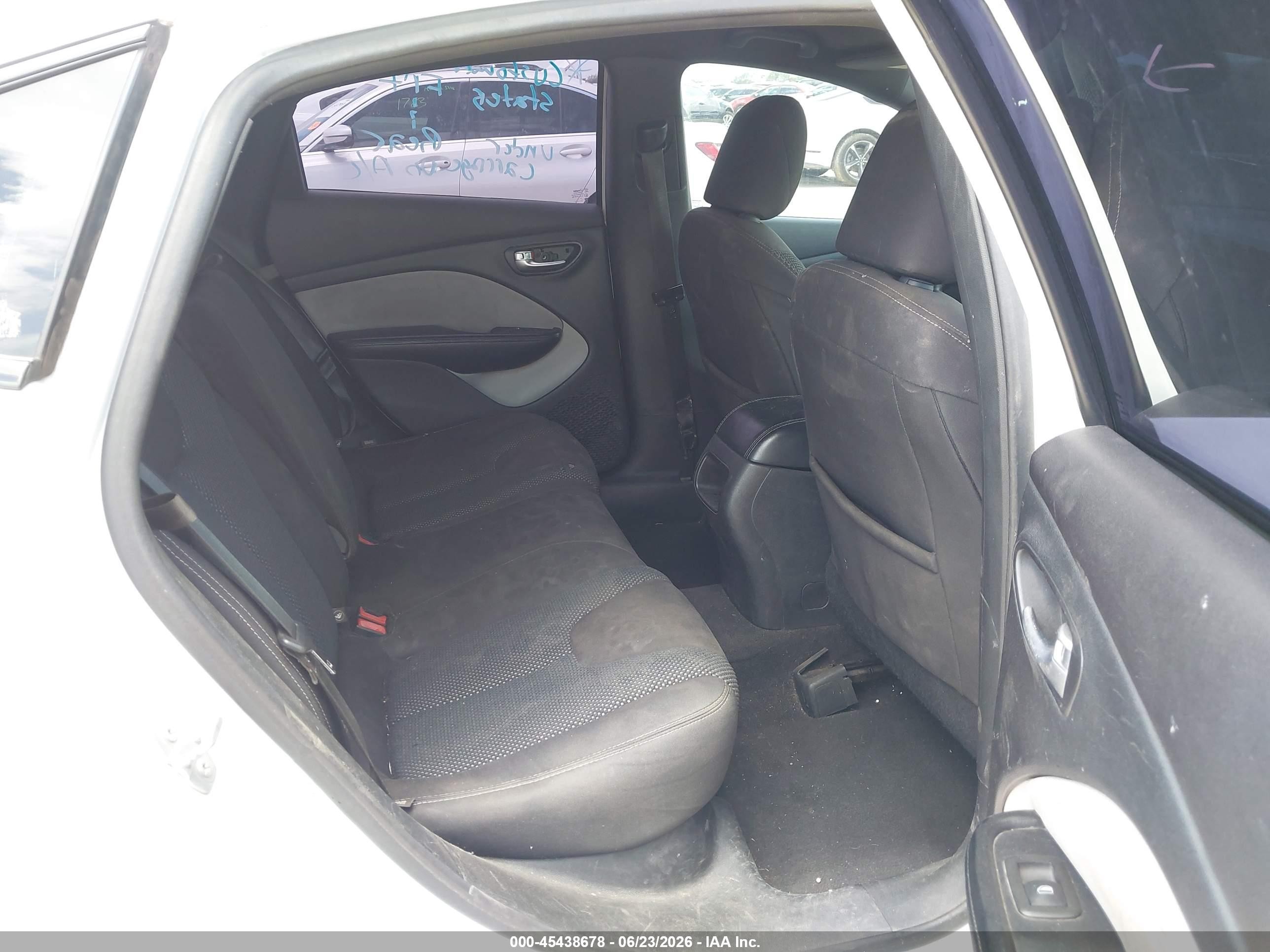 2015 Dodge Dart Sxt White vin: 1C3CDFBB2FD146599