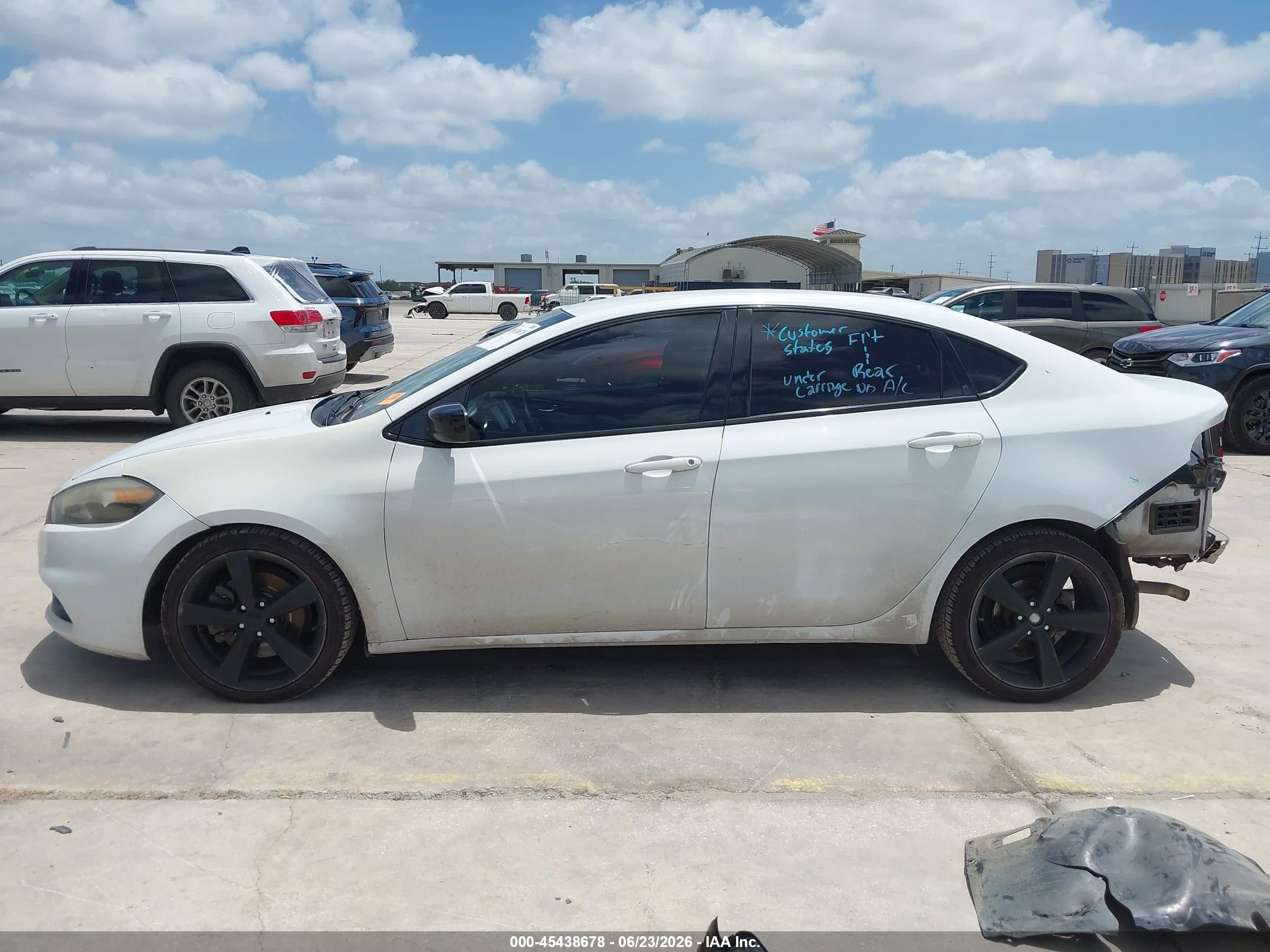 2015 Dodge Dart Sxt White vin: 1C3CDFBB2FD146599