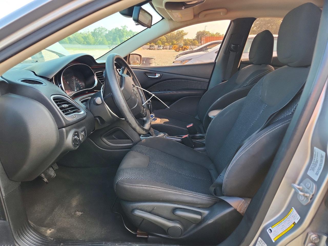 2015 Dodge Dart Sxt Silver vin: 1C3CDFBB2FD286104
