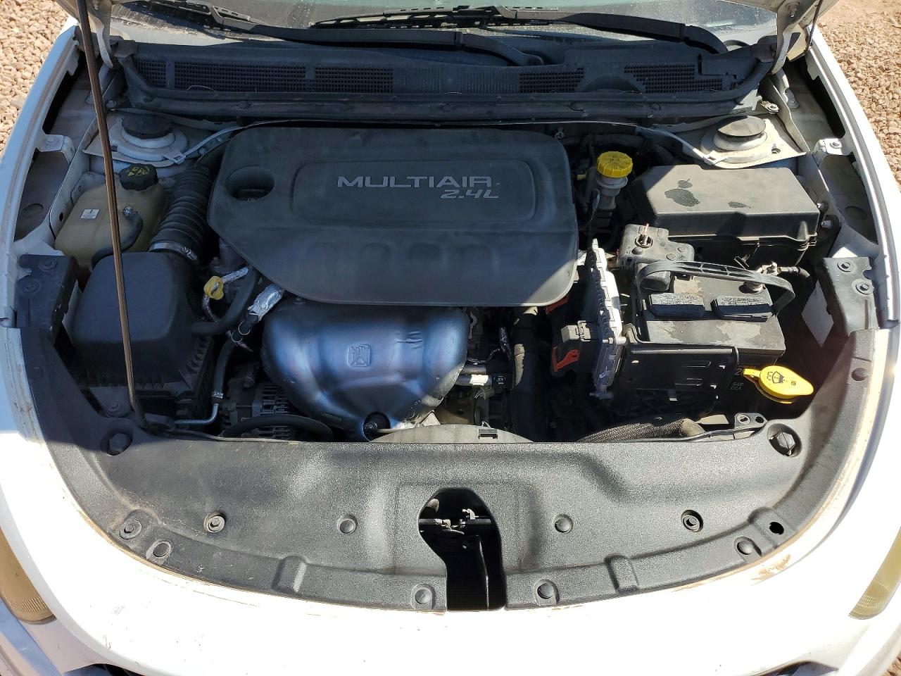 2015 Dodge Dart Sxt White vin: 1C3CDFBB2FD319859