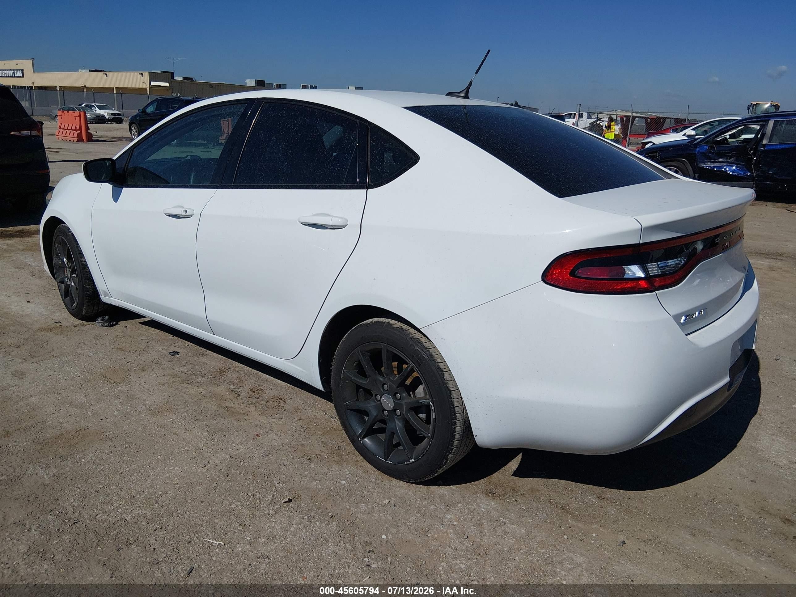 2015 Dodge Dart Sxt White vin: 1C3CDFBB2FD352554