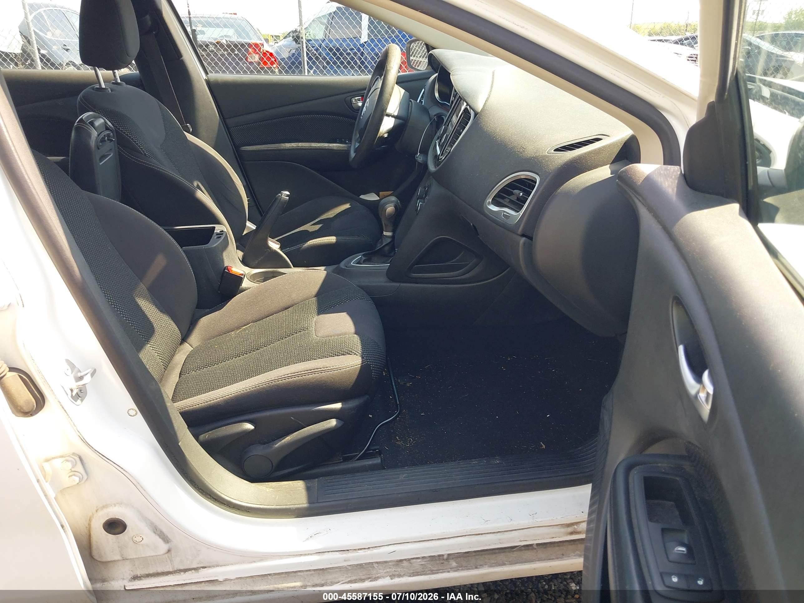 2015 Dodge Dart Sxt White vin: 1C3CDFBB3FD140925
