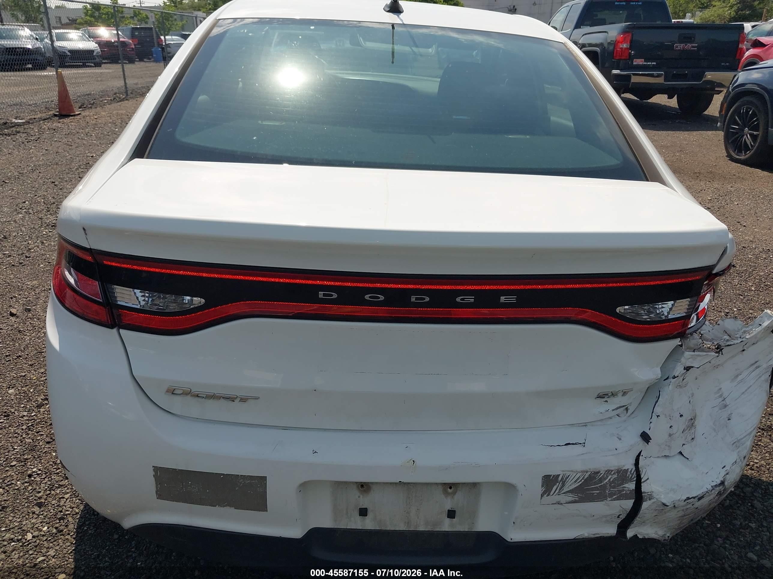 2015 Dodge Dart Sxt White vin: 1C3CDFBB3FD140925