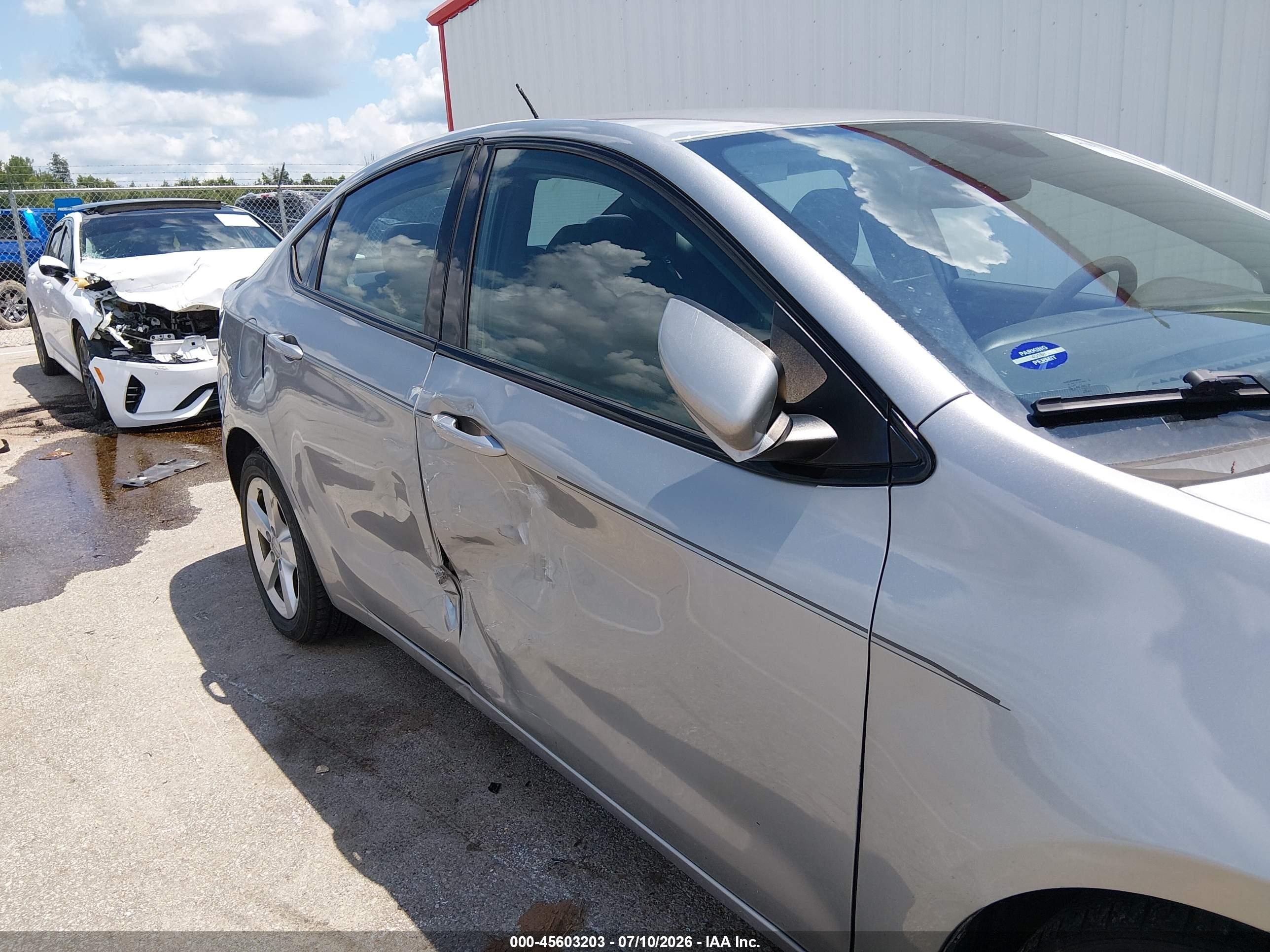 2015 Dodge Dart Sxt Silver vin: 1C3CDFBB3FD186786
