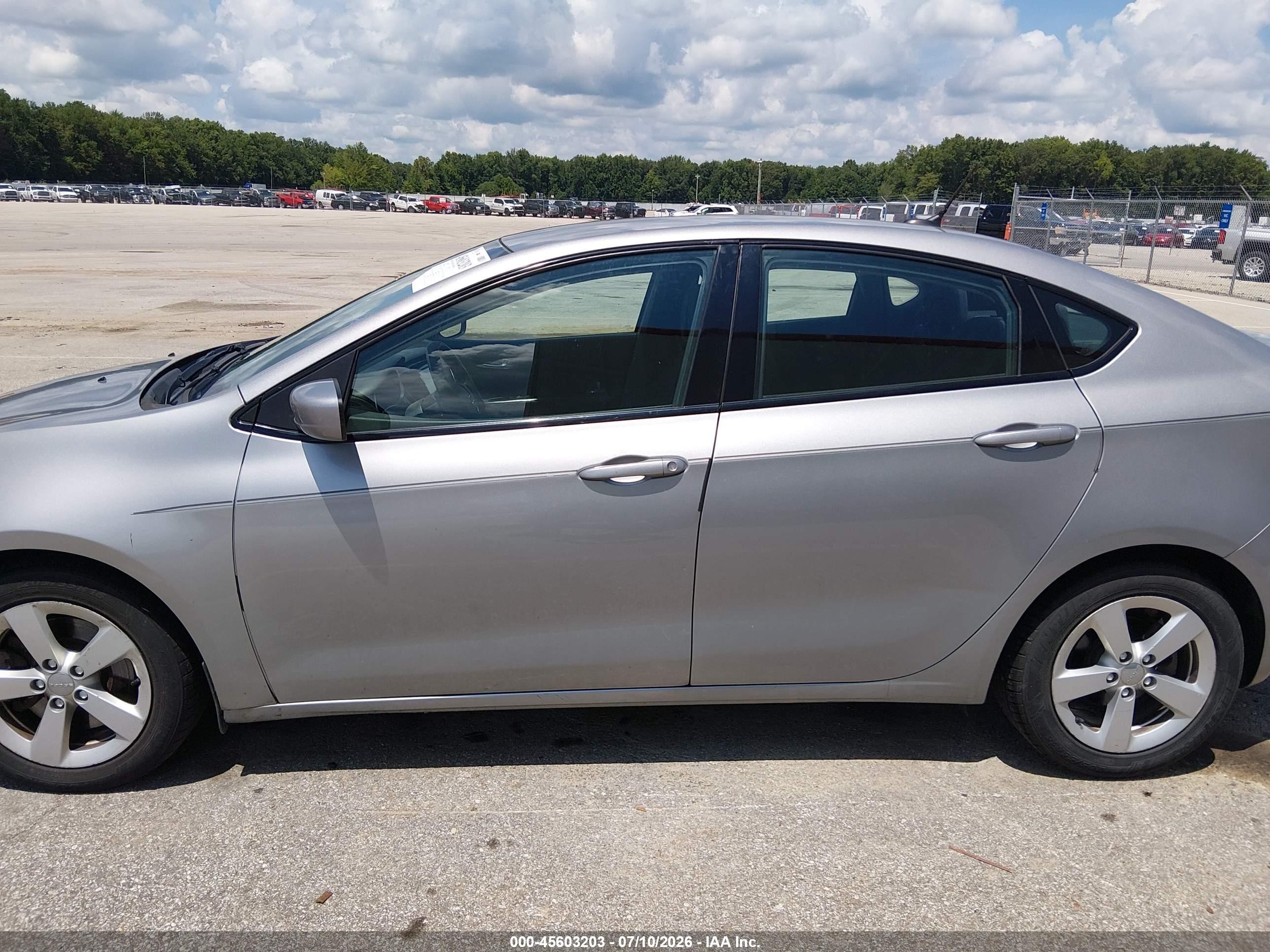 2015 Dodge Dart Sxt Silver vin: 1C3CDFBB3FD186786