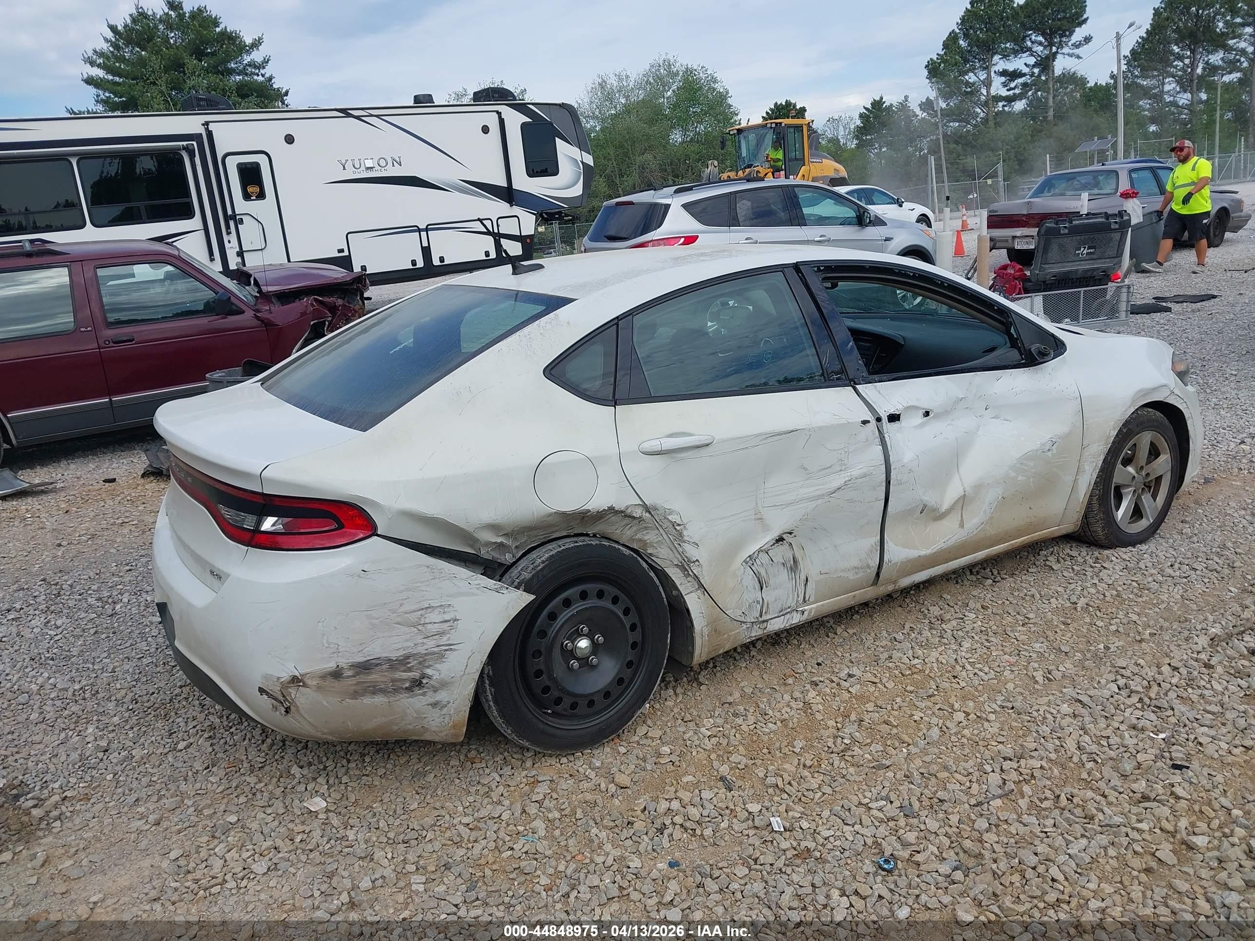2015 Dodge Dart Sxt White vin: 1C3CDFBB3FD226817