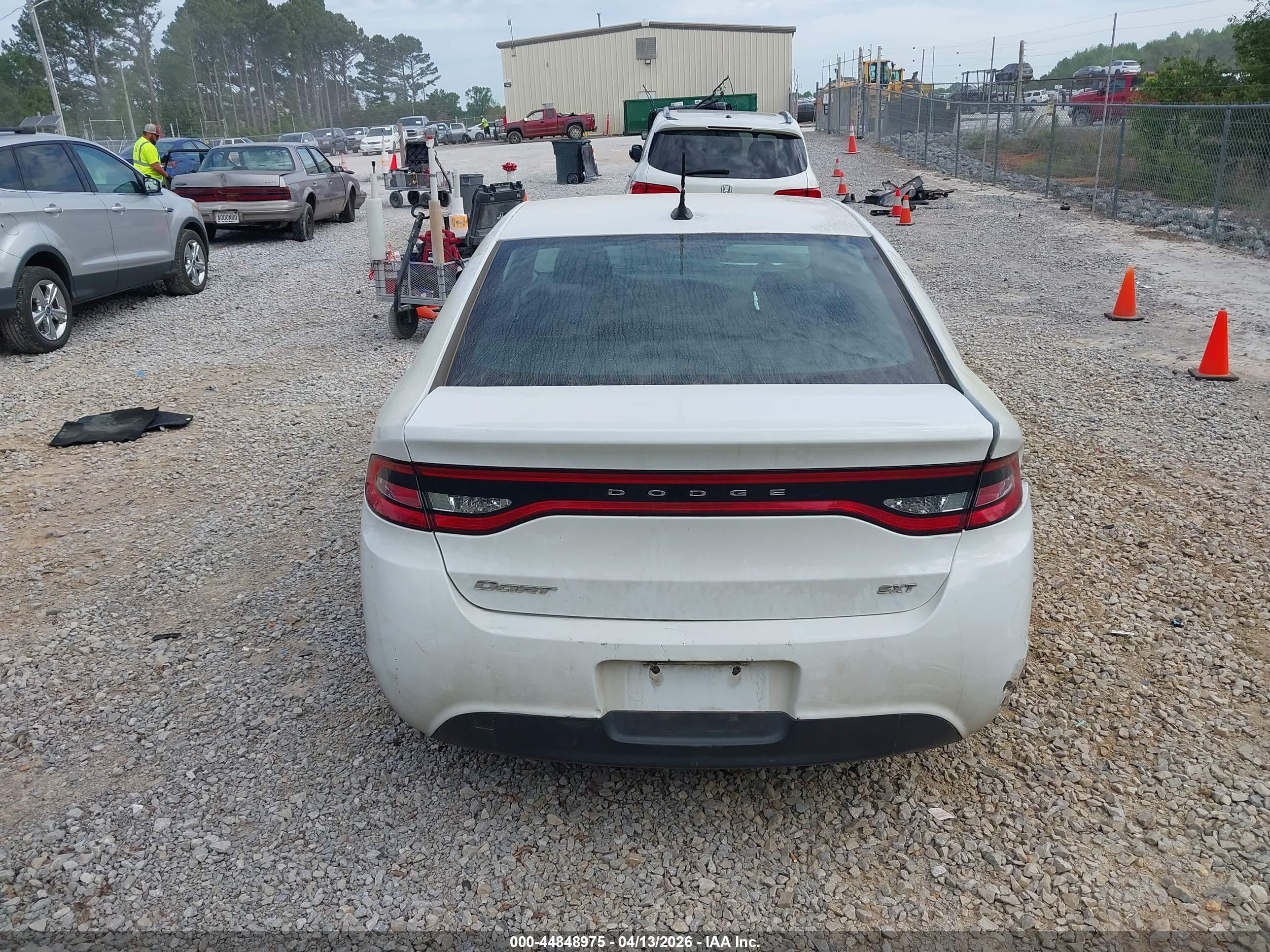 2015 Dodge Dart Sxt White vin: 1C3CDFBB3FD226817