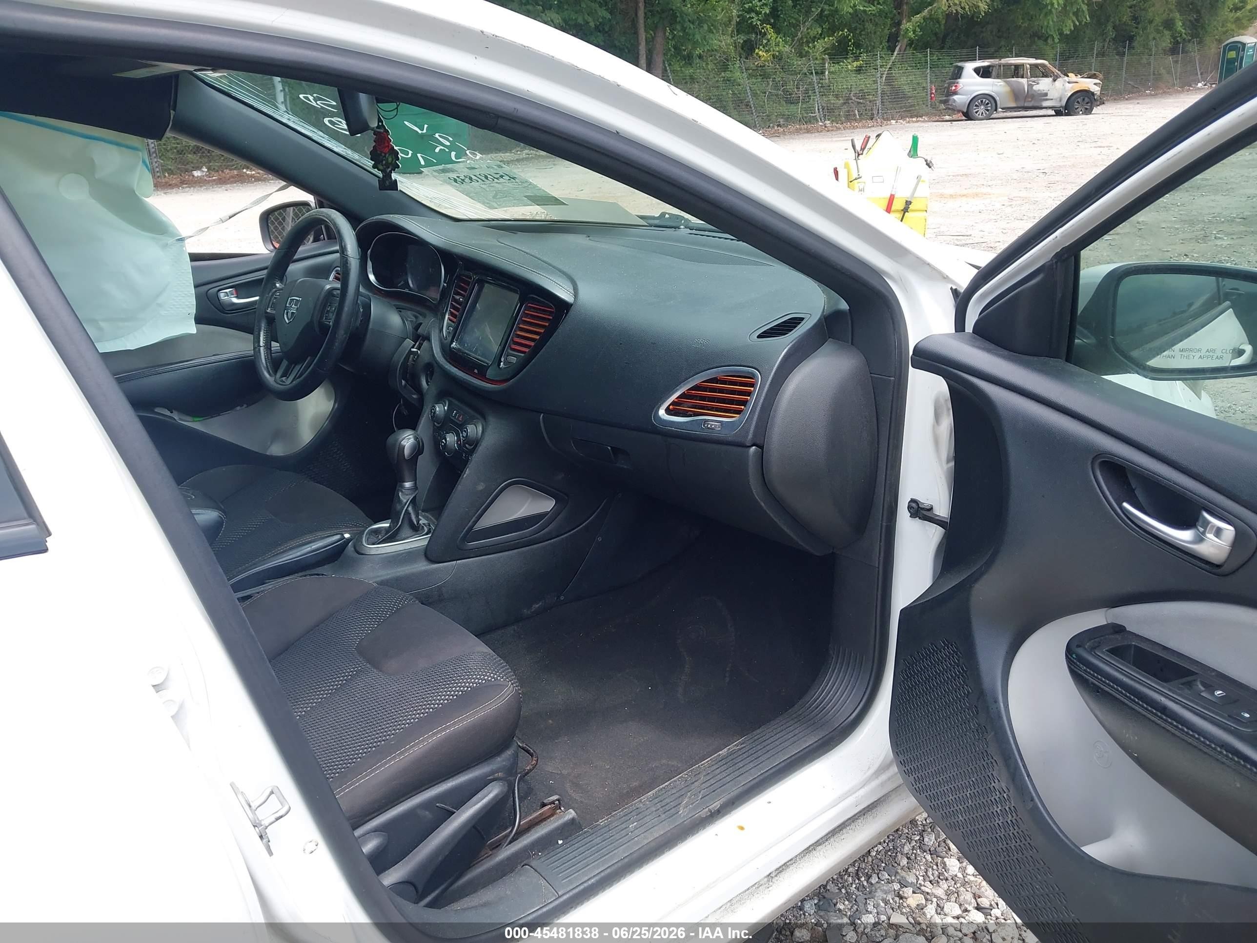 2015 Dodge Dart Sxt White vin: 1C3CDFBB3FD301970