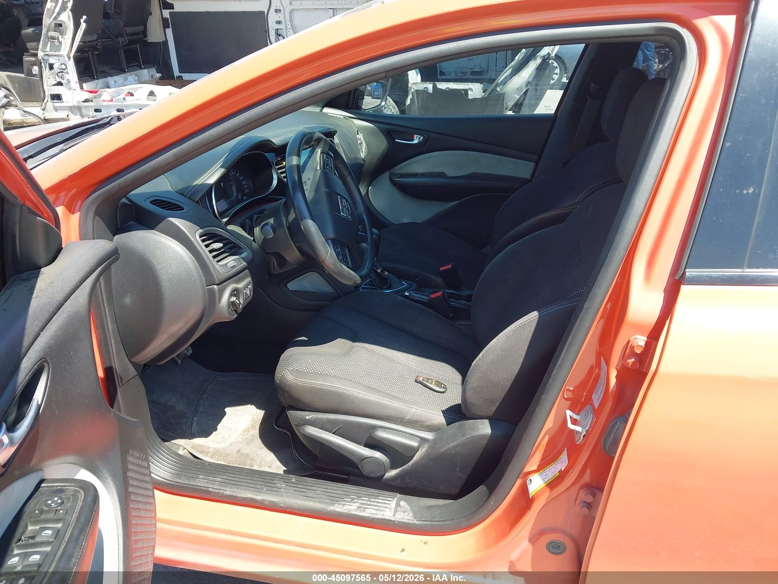 2015 Dodge Dart Sxt Orange vin: 1C3CDFBB3FD375843