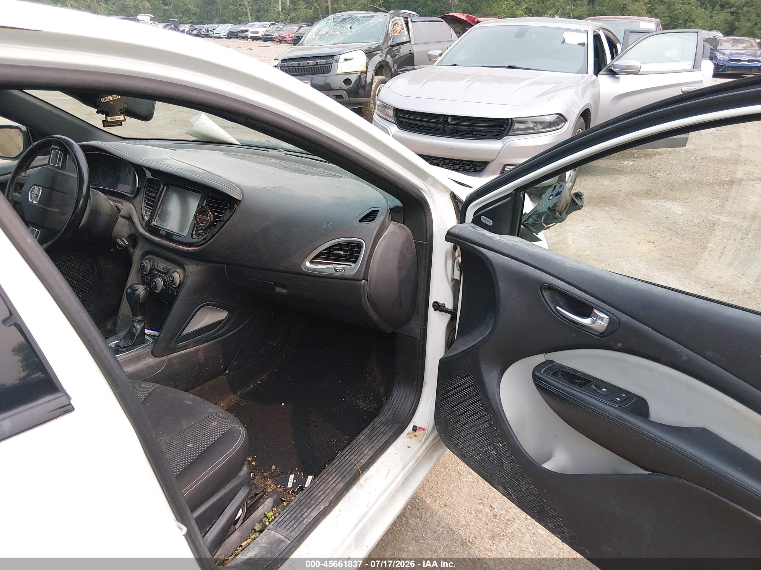 2014 Dodge Dart Sxt White vin: 1C3CDFBB4ED913691