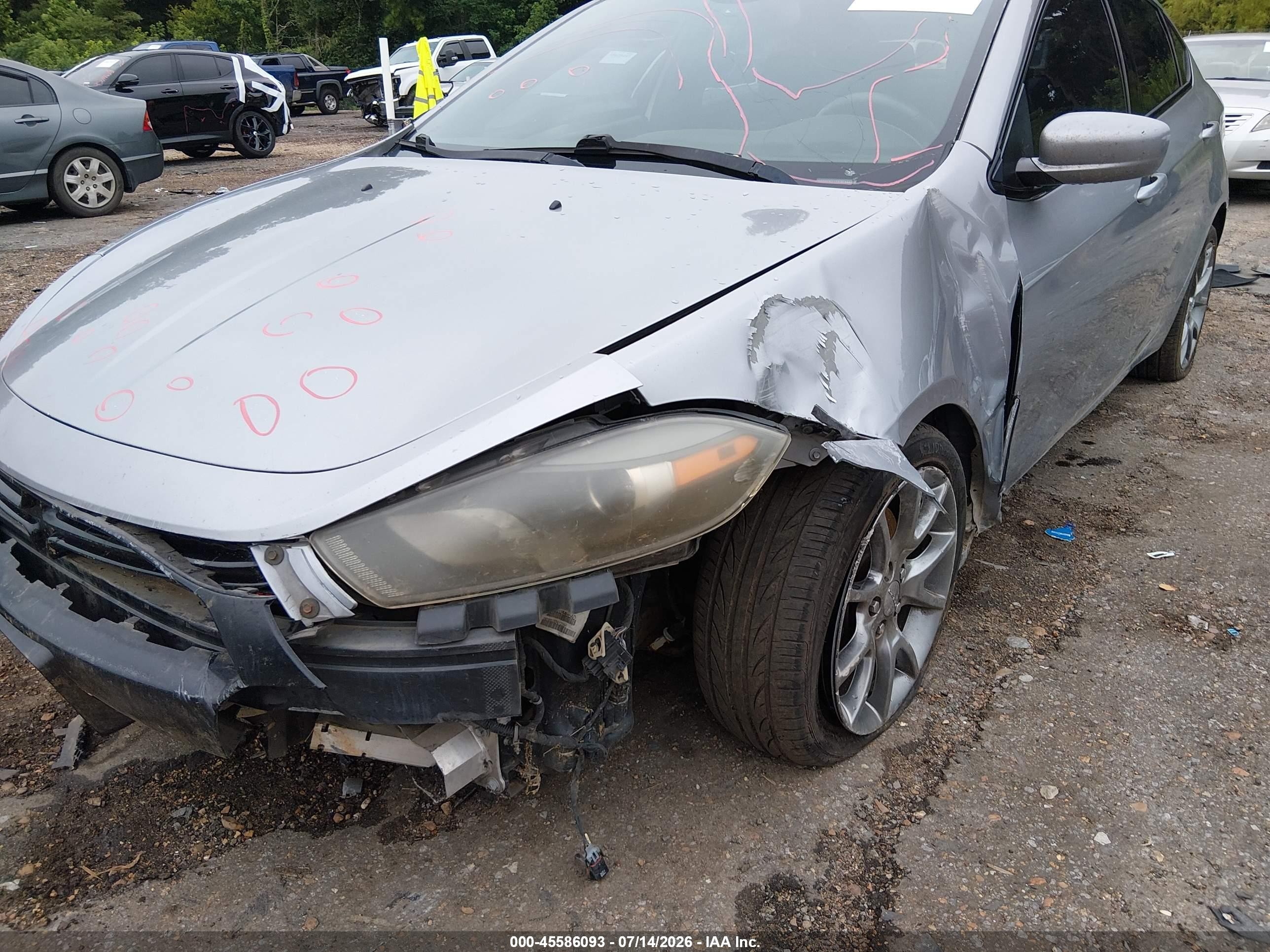 2015 Dodge Dart Sxt Серебряный vin: 1C3CDFBB4FD187770