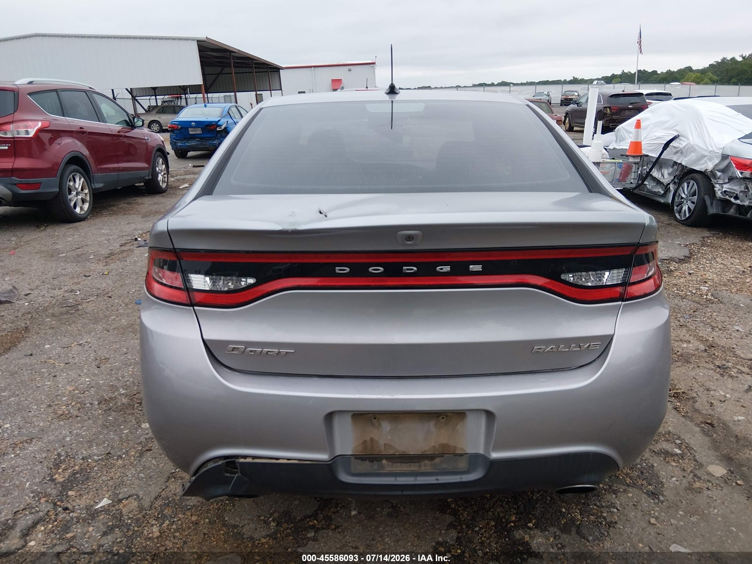 2015 Dodge Dart Sxt Серебряный vin: 1C3CDFBB4FD187770