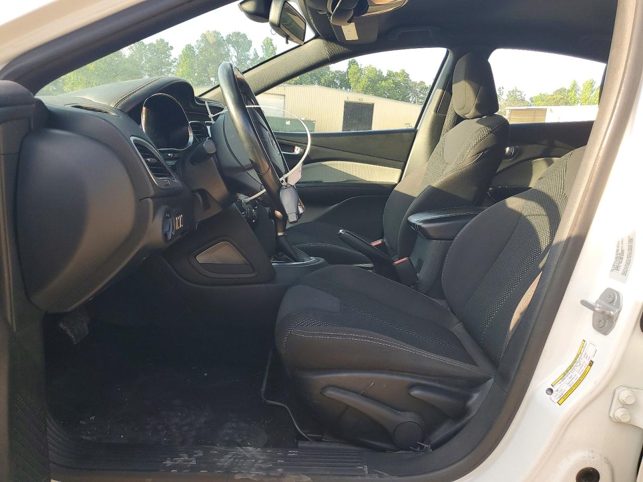 2015 Dodge Dart Sxt White vin: 1C3CDFBB4FD213350