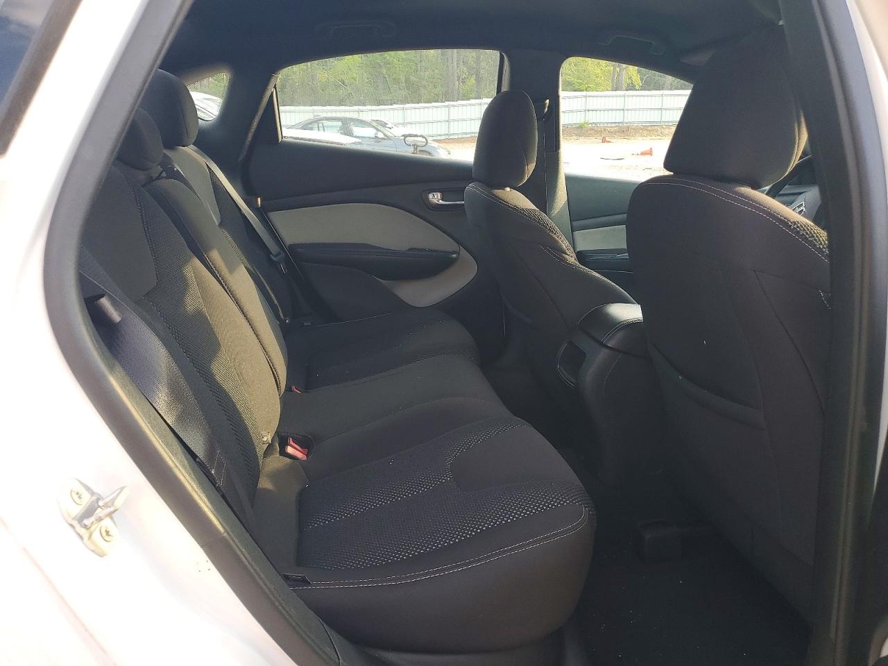 2015 Dodge Dart Sxt White vin: 1C3CDFBB4FD213350