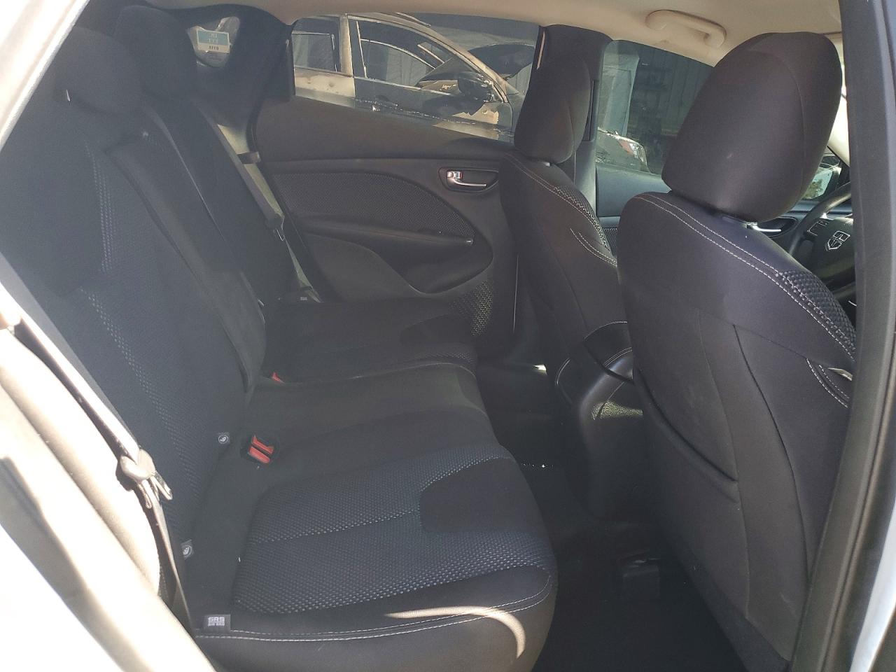 2015 Dodge Dart Sxt White vin: 1C3CDFBB4FD320026