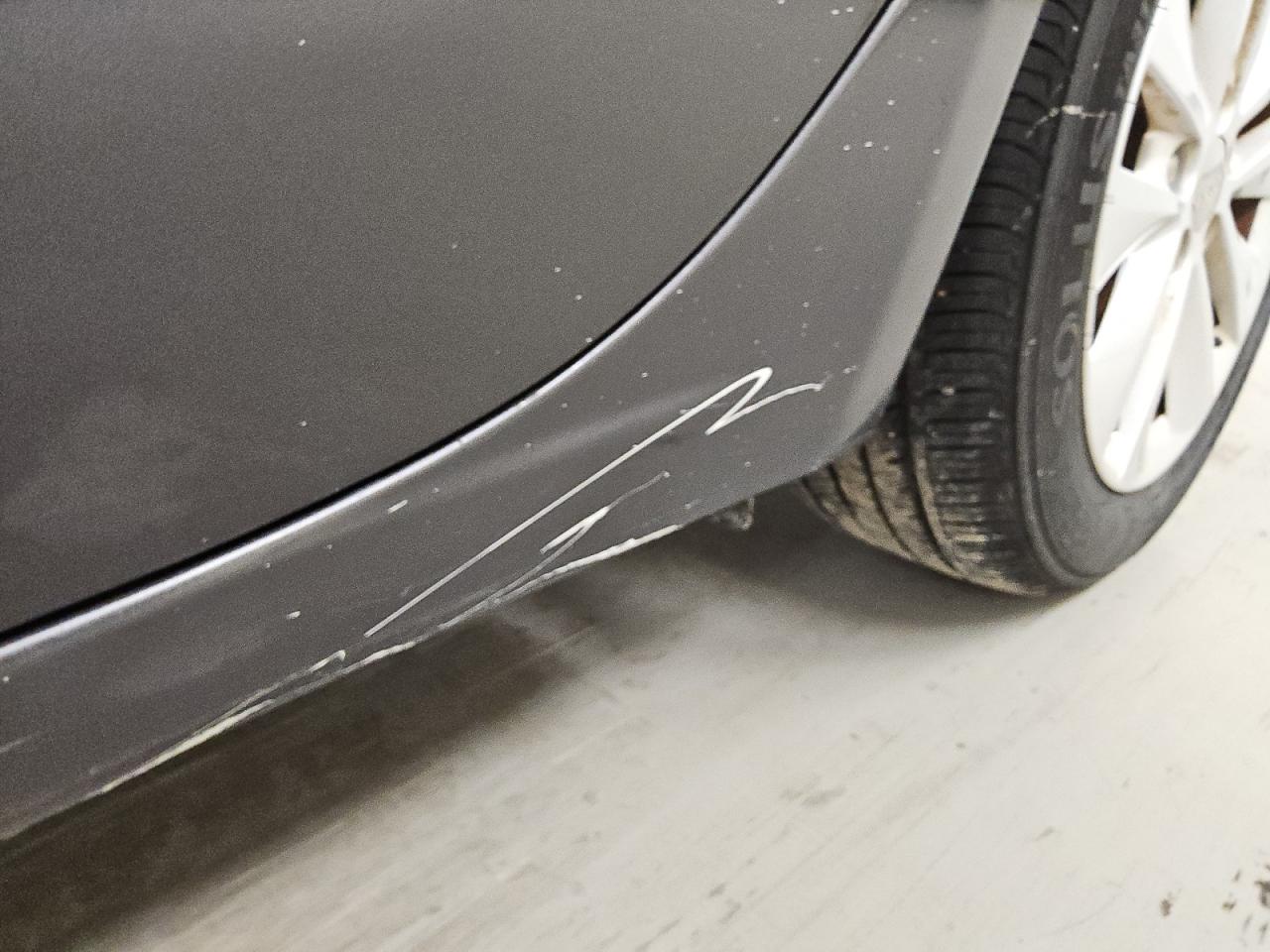 2014 Dodge Dart Sxt Gray vin: 1C3CDFBB5ED917944 Damage: Left Rocker Panel, Heavy Scratch, > 12 Inches
