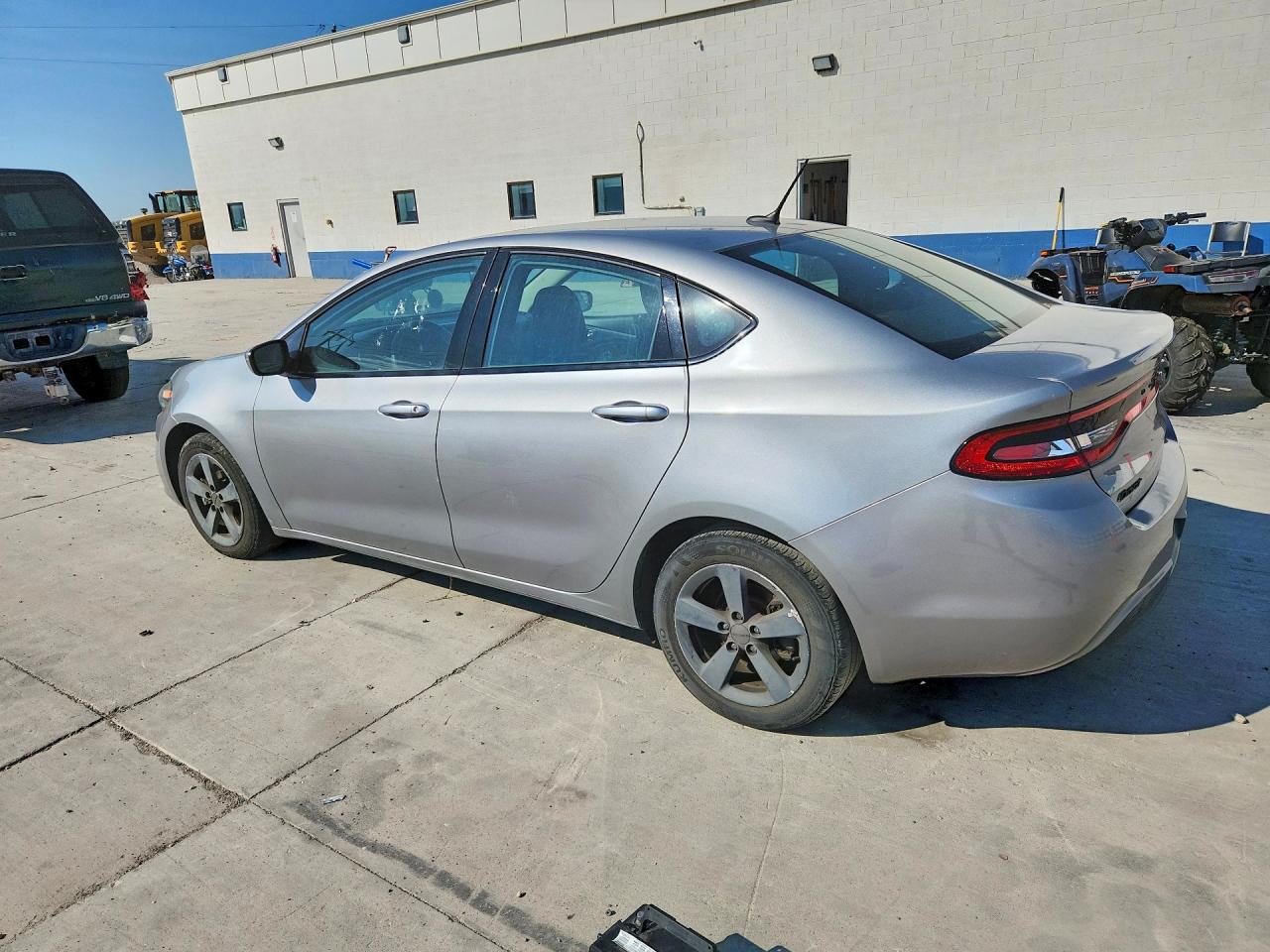2015 Dodge Dart Sxt Серебряный vin: 1C3CDFBB5FD158620
