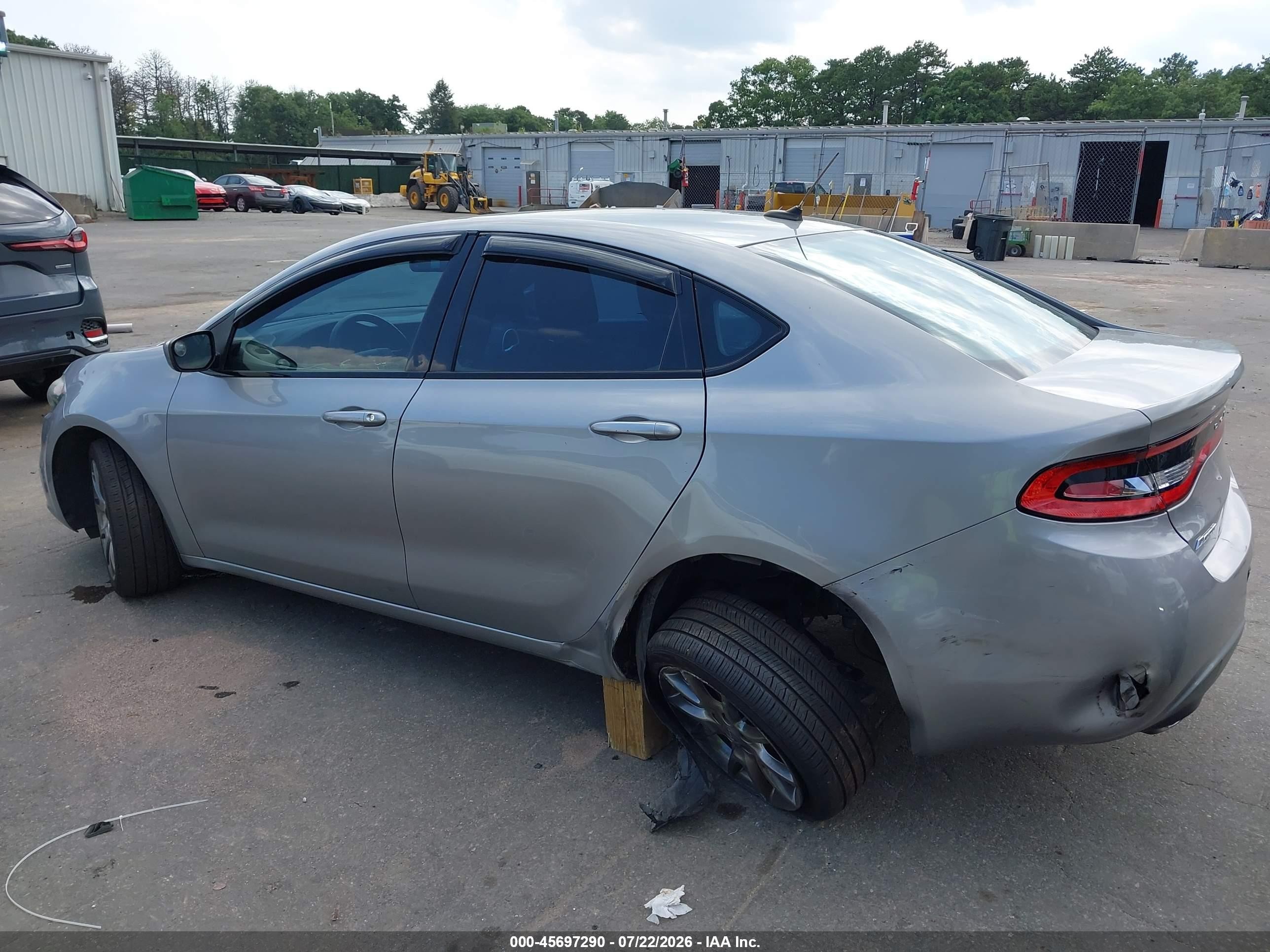 2015 Dodge Dart Sxt Silver vin: 1C3CDFBB5FD205578