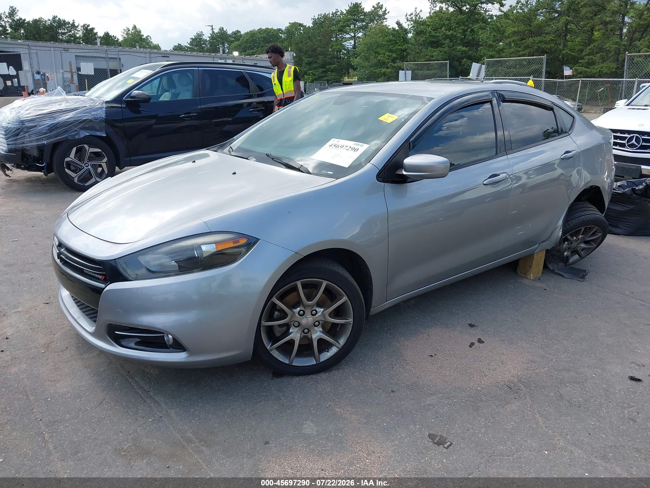 2015 Dodge Dart Sxt Silver vin: 1C3CDFBB5FD205578