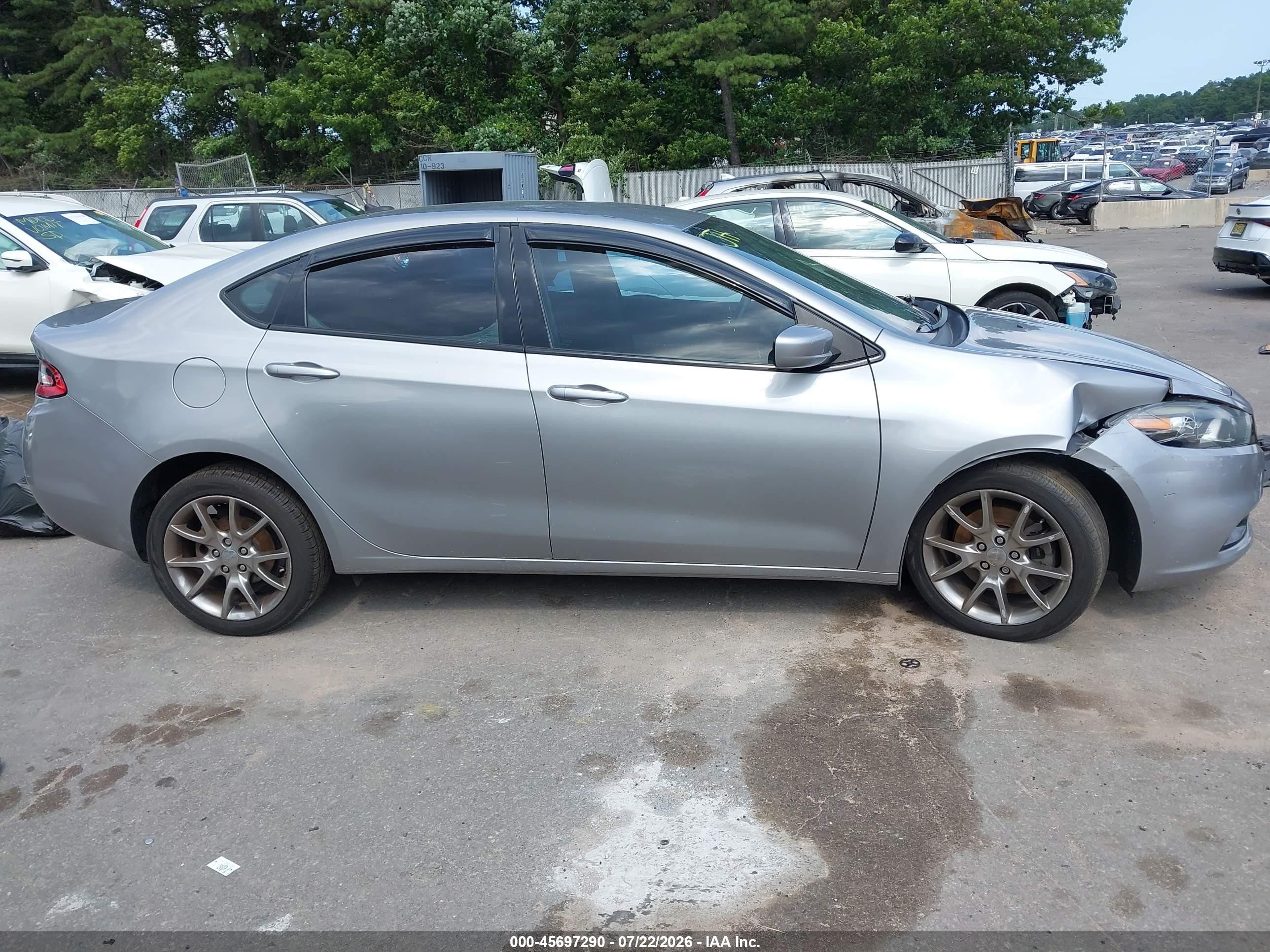 2015 Dodge Dart Sxt Silver vin: 1C3CDFBB5FD205578