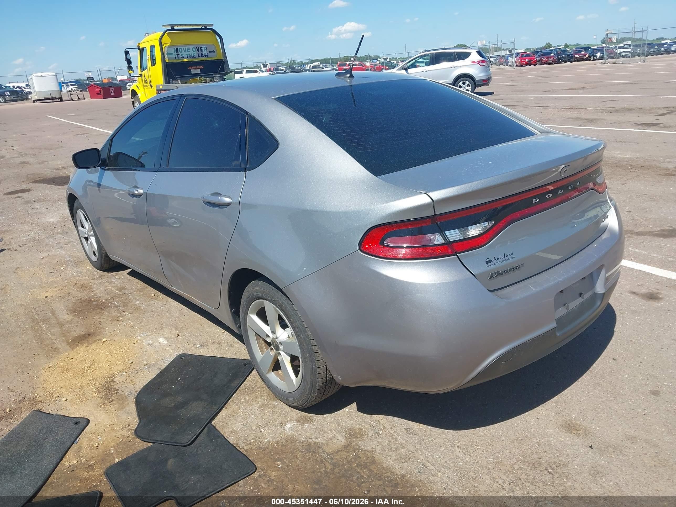 2015 Dodge Dart Sxt Silver vin: 1C3CDFBB6FD123794