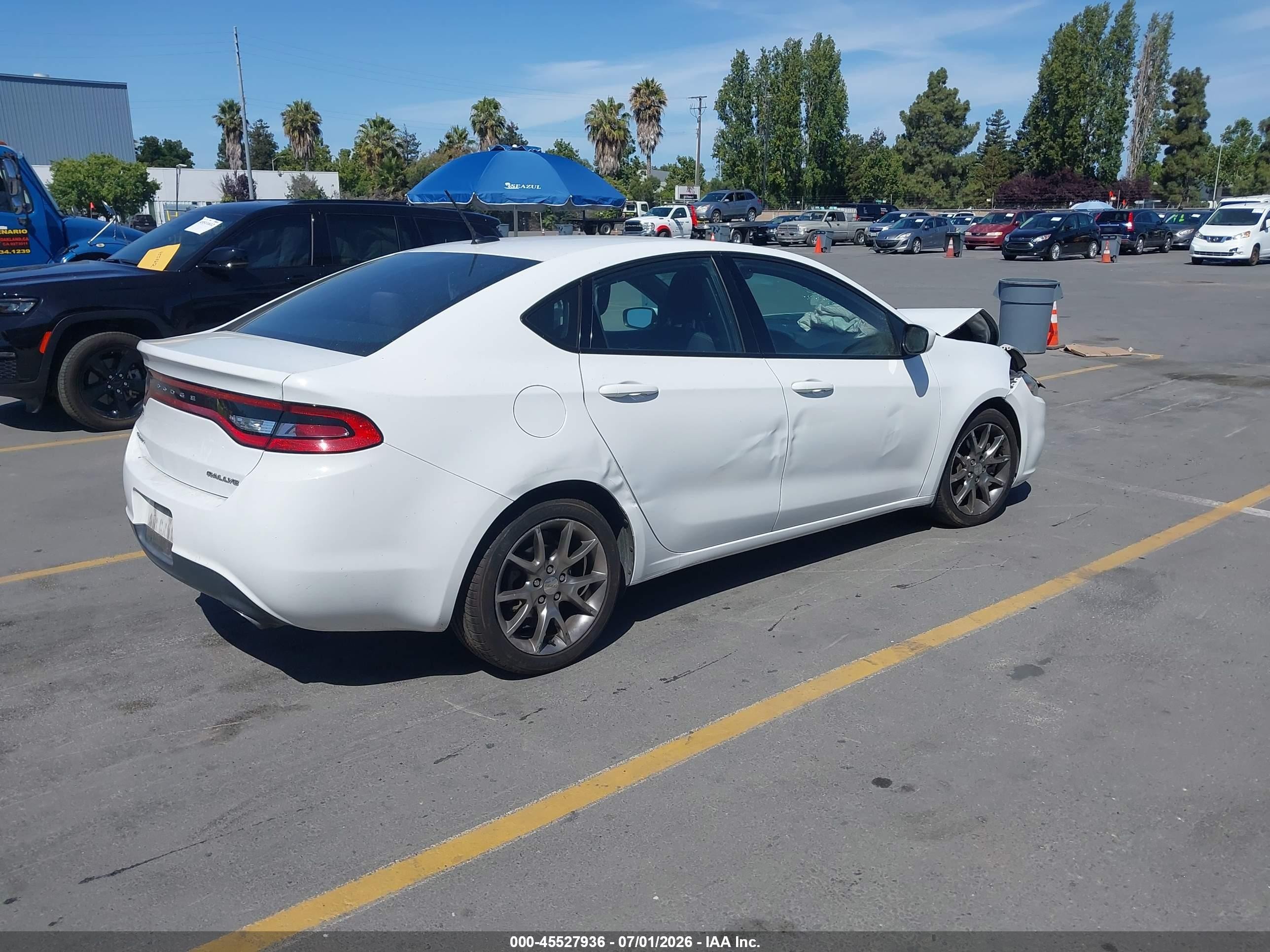 2015 Dodge Dart Sxt White vin: 1C3CDFBB6FD165608