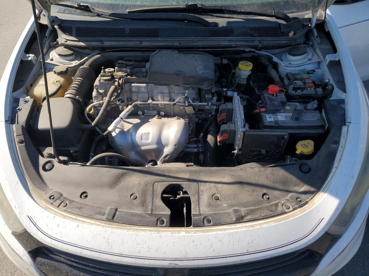 2015 Dodge Dart Sxt White vin: 1C3CDFBB6FD390613
