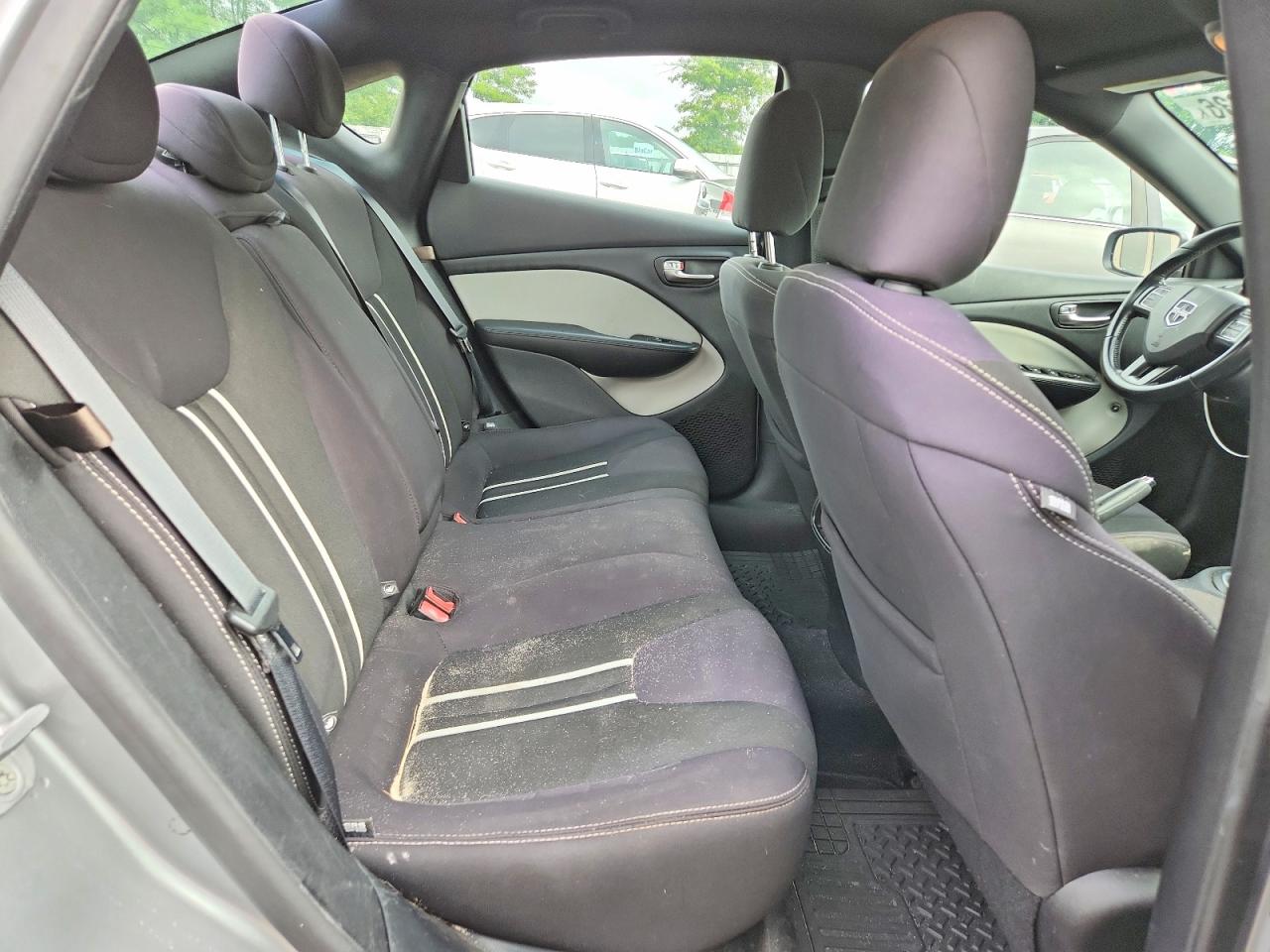 2014 Dodge Dart Sxt Silver vin: 1C3CDFBB7ED698792