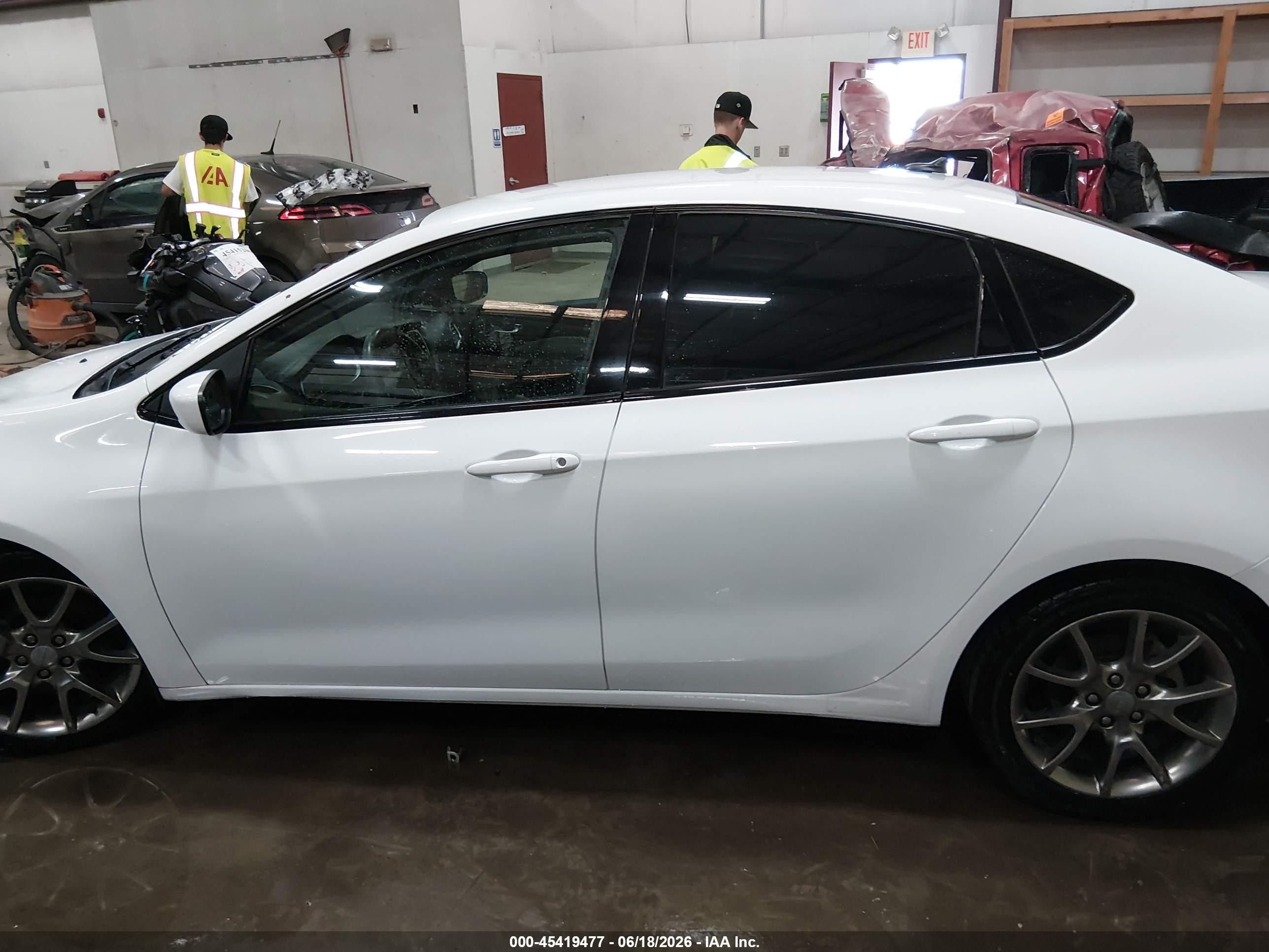 2015 Dodge Dart Sxt White vin: 1C3CDFBB7FD150289