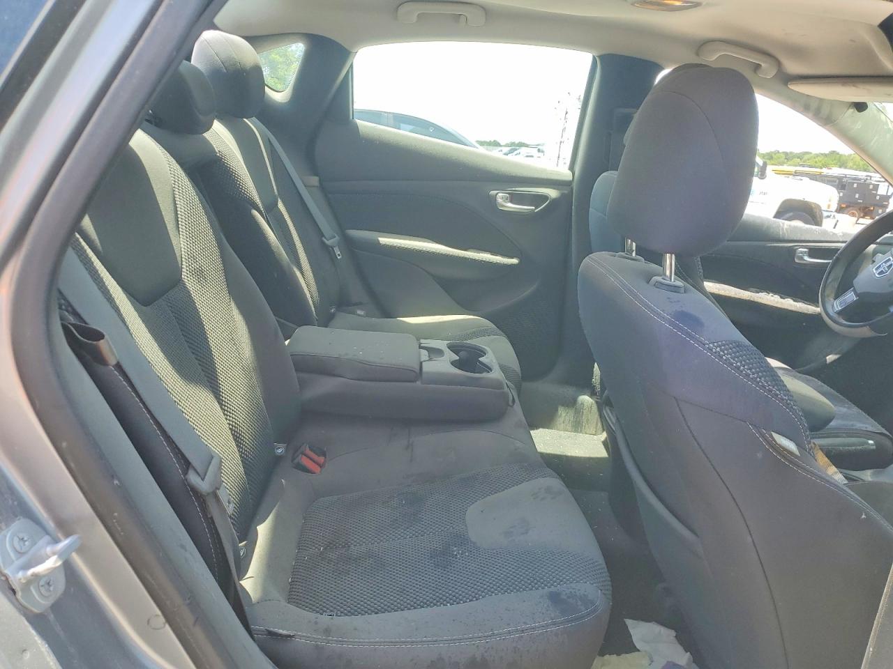 2015 Dodge Dart Sxt Серебряный vin: 1C3CDFBB7FD315029