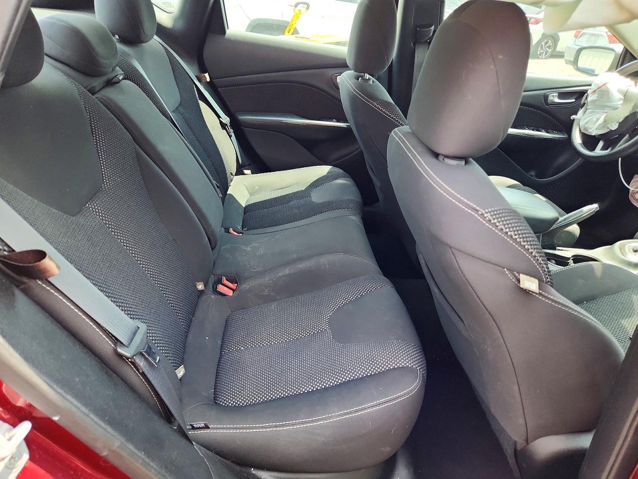 2015 Dodge Dart Red vin: 1C3CDFBB7FD351030