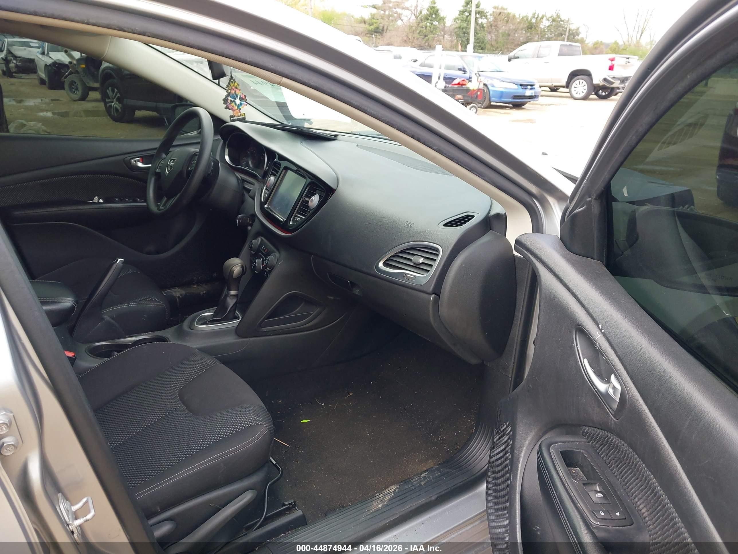 2015 Dodge Dart Sxt Silver vin: 1C3CDFBB8FD102087