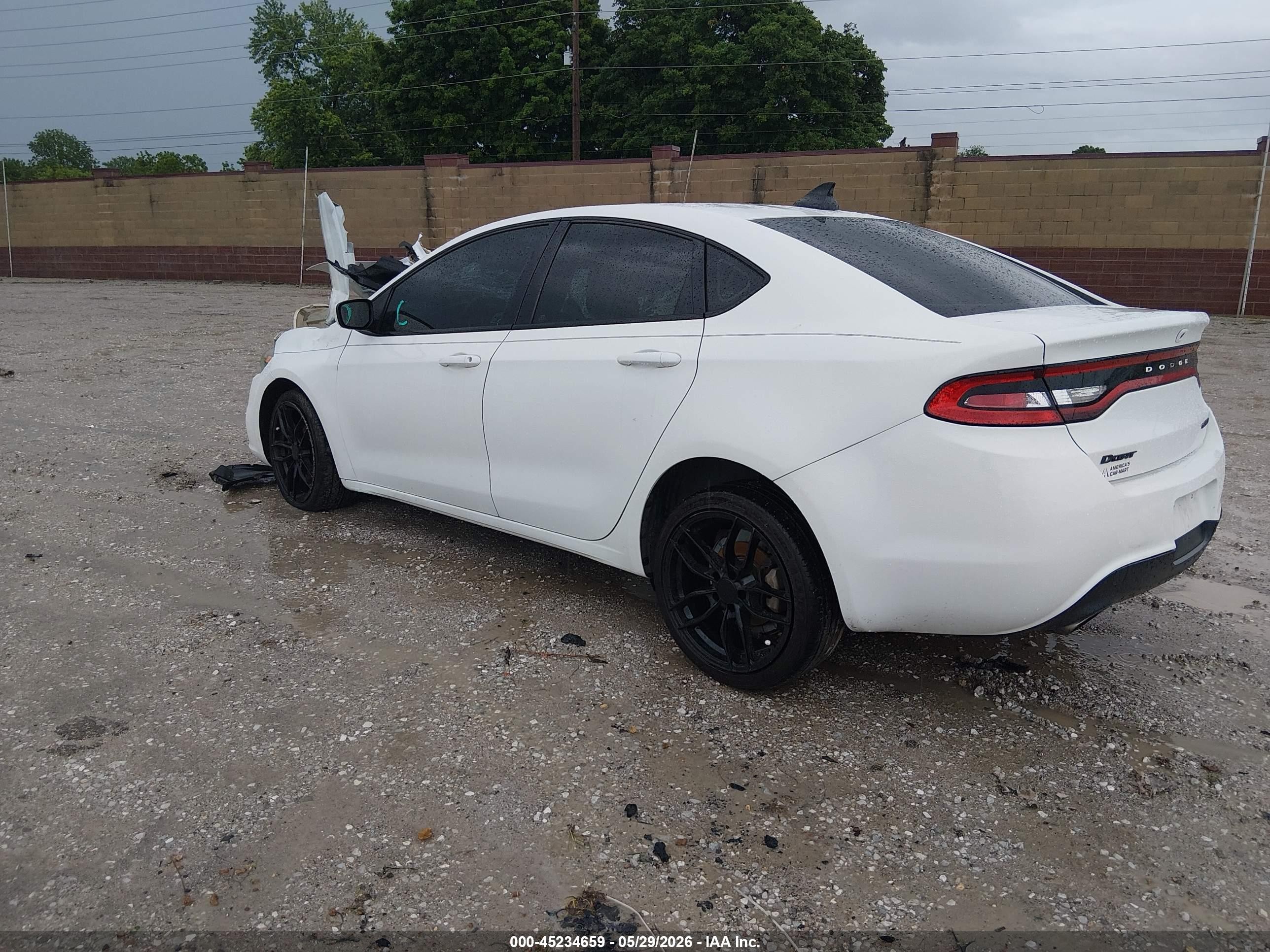 2015 Dodge Dart Sxt Белый vin: 1C3CDFBB8FD278802