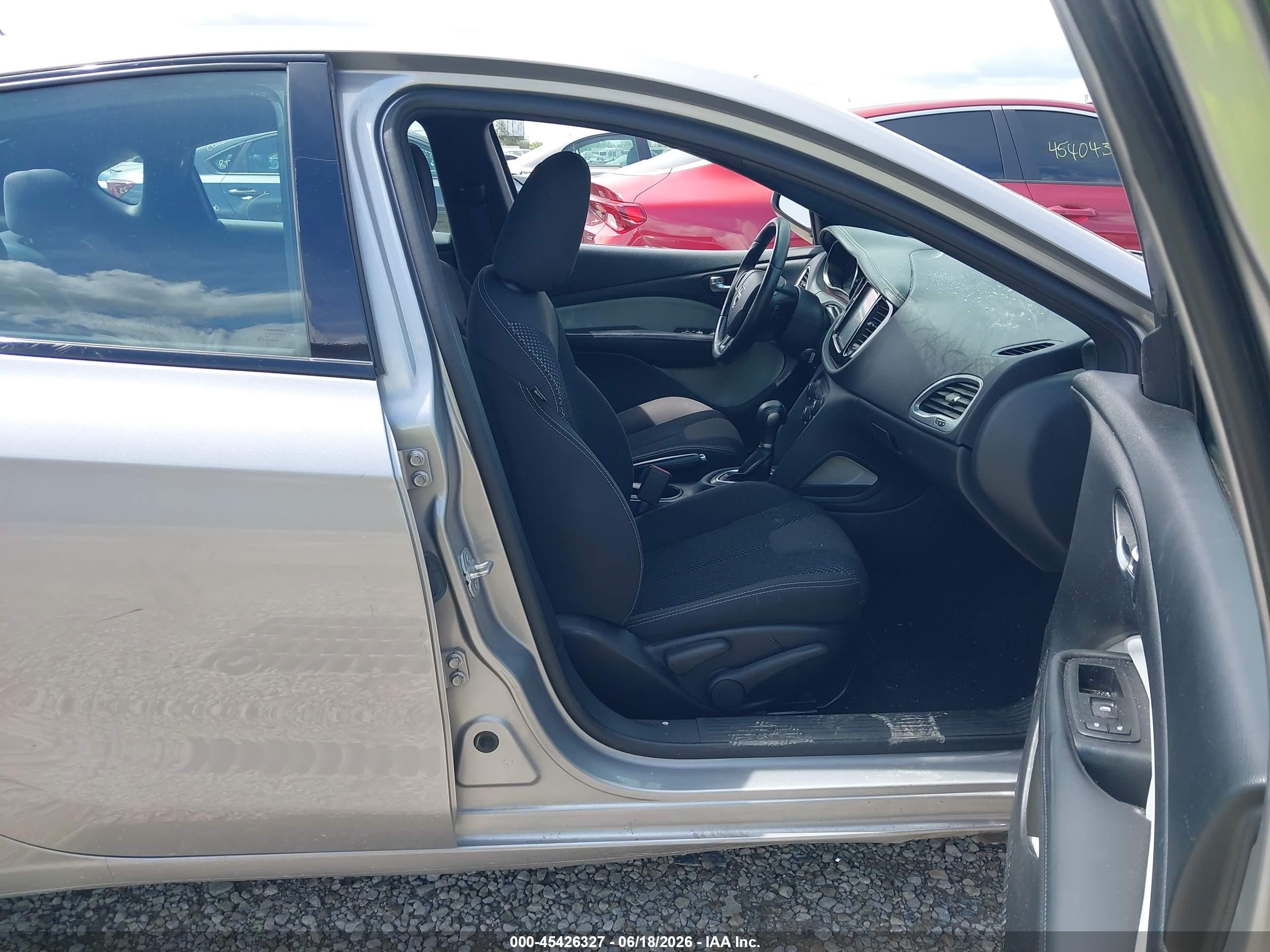 2015 Dodge Dart Sxt Silver vin: 1C3CDFBB8FD320577